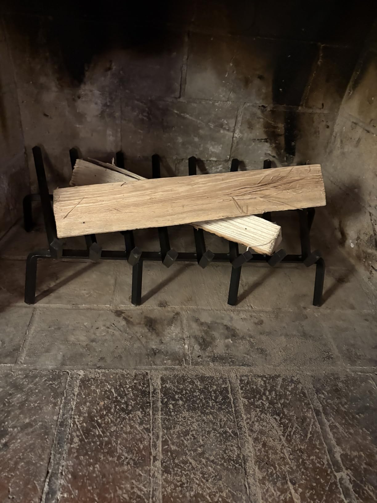 Jusgym Fireplace Grate 17 Inch with 6 Support Legs | No Sagging, No Assembly Needed, Longer Burn Time, Solid Steel Fireplace Log Holder, Heavy Duty Fireplace Log Grate customer photo 2