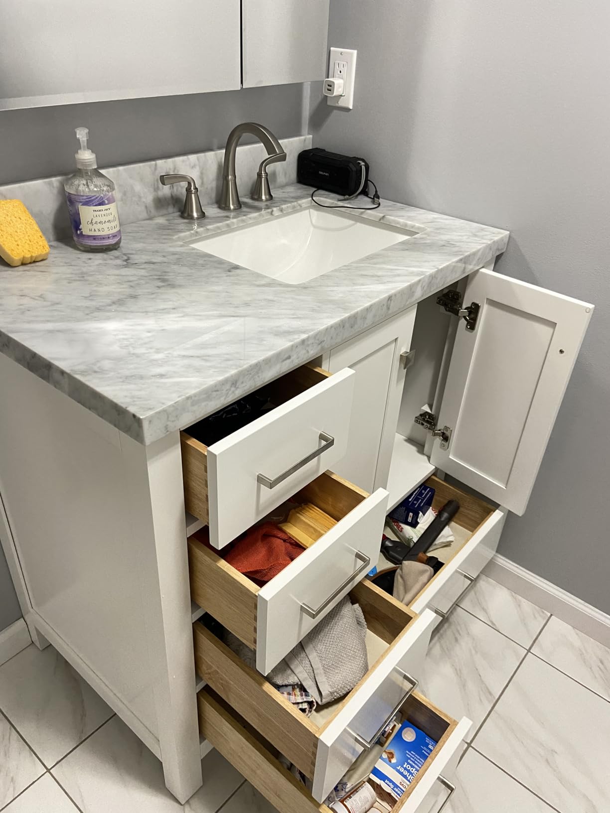 Cambridge 36-inch Bathroom Vanity with Sink, Solid Wood, 1.5-inch Italian Carrara Marble Countertop, Single Rectangular Porcelain Sink, 2 Soft Closing Doors, 5 Dovetail Drawers, Vintage Green customer photo 2