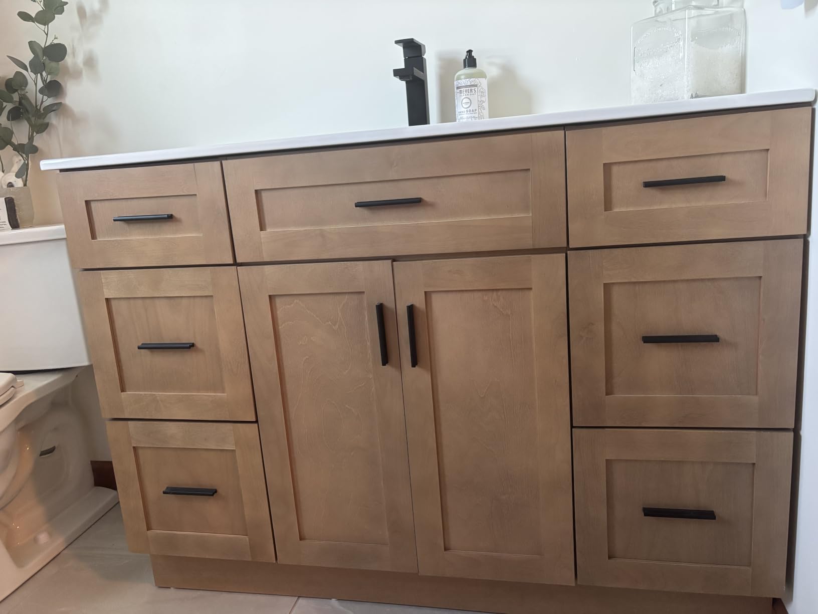 48 Inch Bathroom Vanity with Sink, Freestanding Single Bathroom Sink Cabinet with 6 Drawers and 2 Soft Close Hinge Doors, Modern Wood Bath Vanity with Ceramic Sink and Countertop, White customer photo 1
