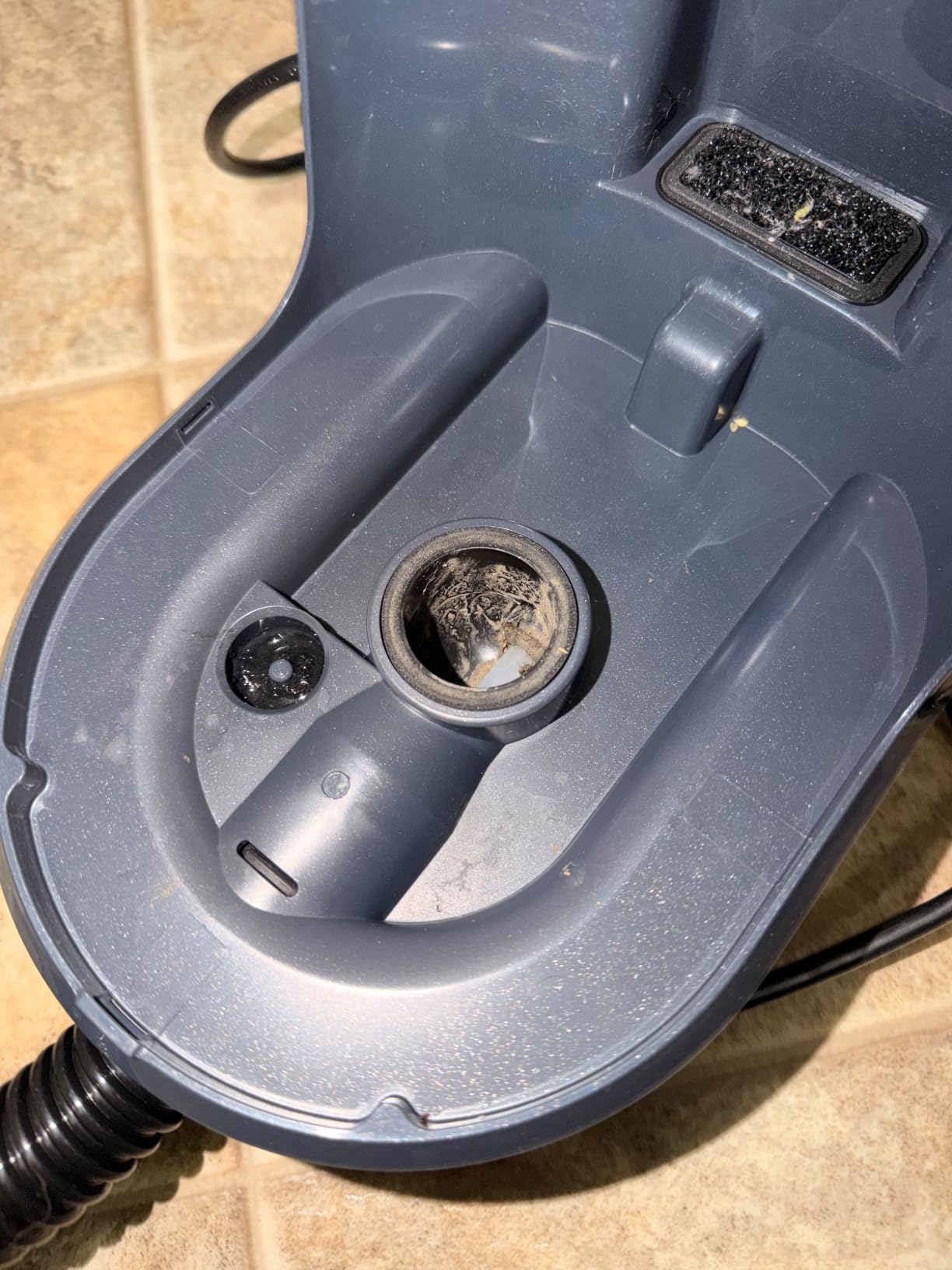 Uwant Carpet Cleaner Machine 18Kpa Portable Carpet Cleaner for Cars Couch, 2in1 Water Tank Upholstery Cleaner, Spot Cleaner with Cleaning Tools customer photo 1