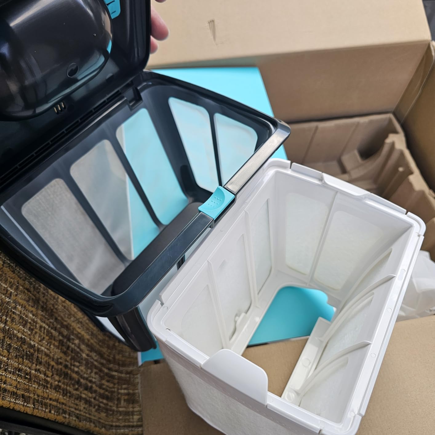 (2026 Upgrade) Aiper Scuba S1 Robotic Pool Cleaner, 270-Min Runtime, Floor, Wall, Waterline, Shallow Area Cleaning, Smarter Navigation, 11 High-Precision Sensors, App Support & Weekly Custom Cleaning-Blue customer photo 1
