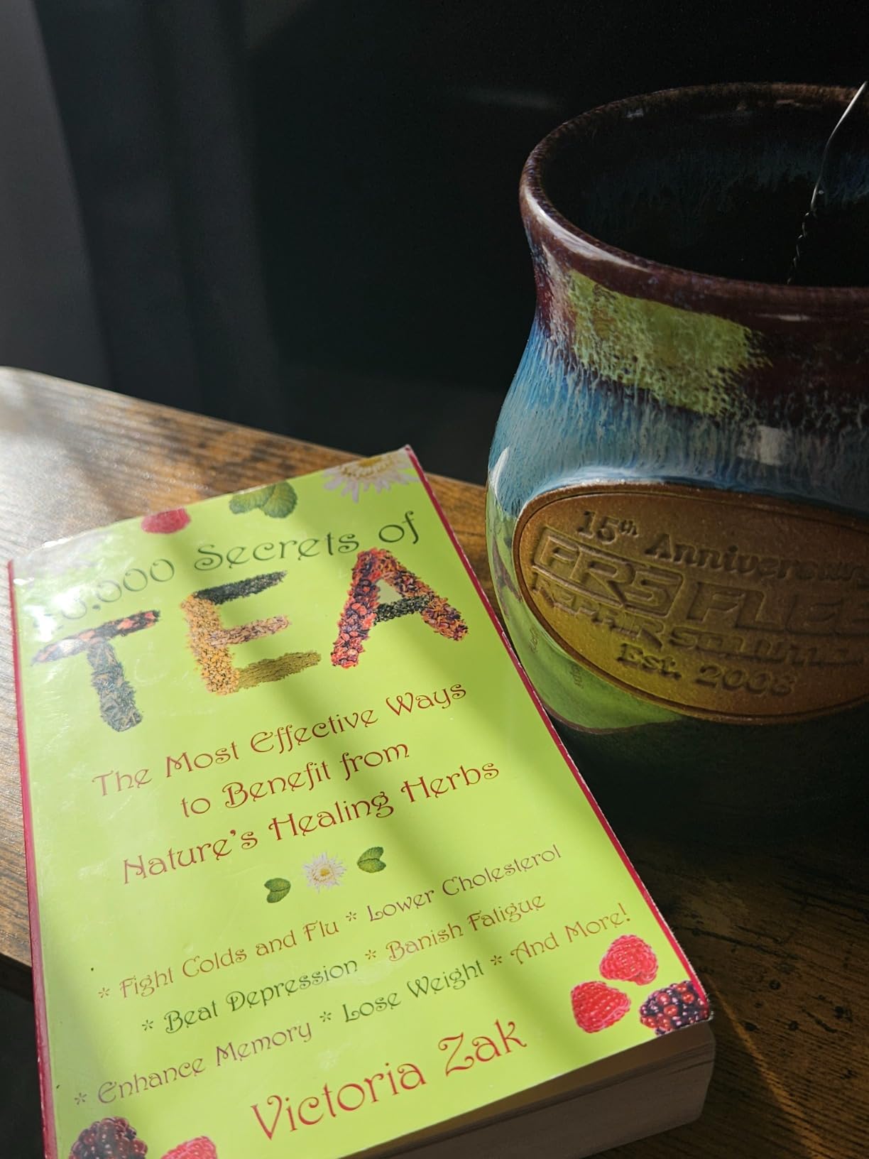 20,000 Secrets of Tea: The Most Effective Ways to Benefit from Nature's Healing Herbs customer photo 1