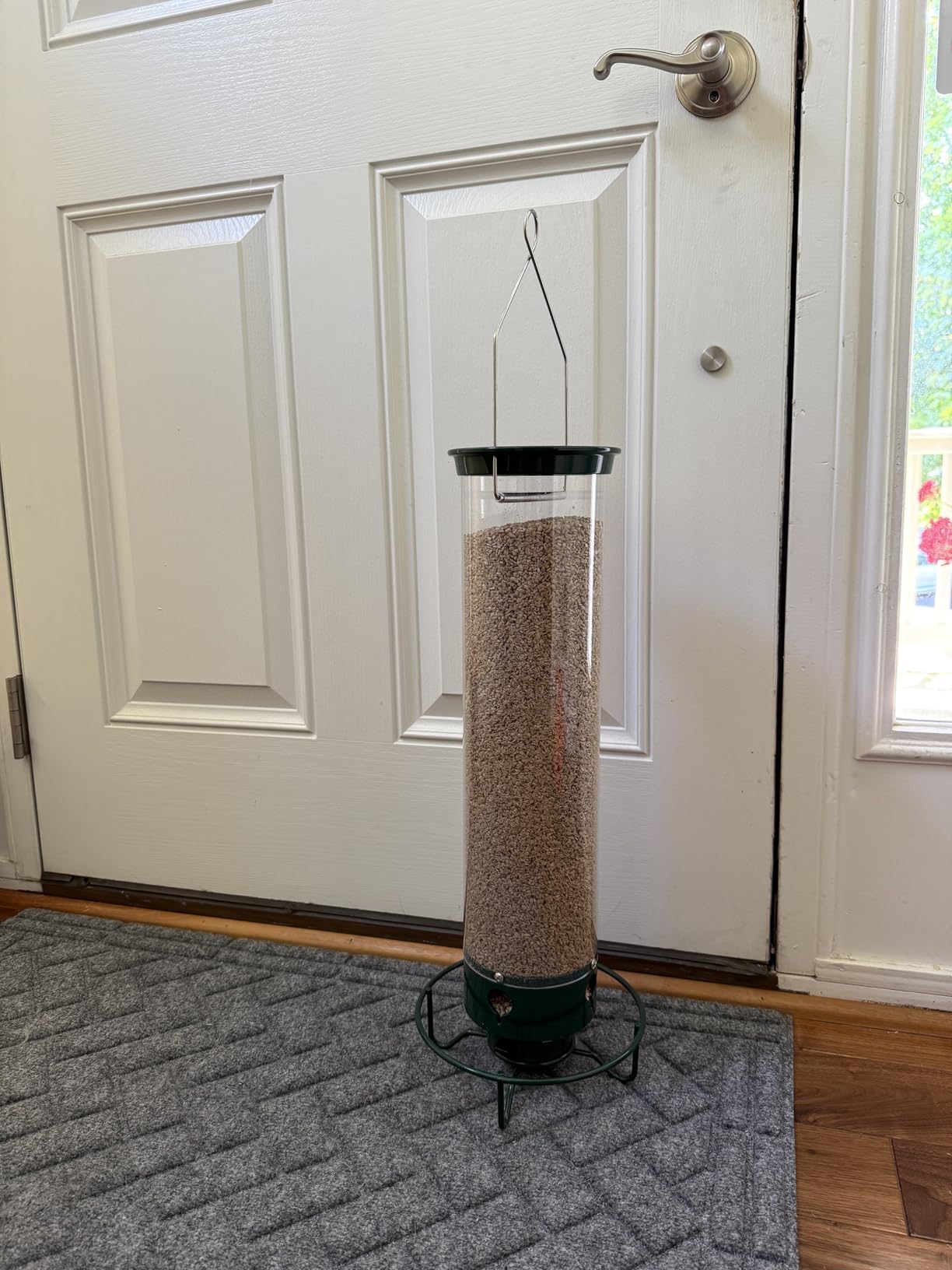 Droll Yankees Squirrel Proof Bird Feeder for Outdoors, 5 lb Seed Capacity | Rechargeable Weight-Activated Rotating Perch, Metal Base, UV-Stabilized Seed Tube, Hanging Bird Feeder, Green Yankee Flipper customer photo 2
