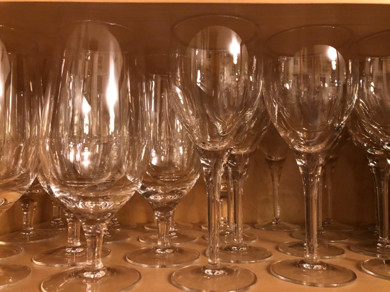 Luigi Bormioli Michelangelo Red Wine Glasses, 11.5 Oz - Clear, Set of 4 | Lead-Free Italian Crystal Stemware customer photo 2