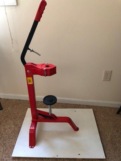 Italian Floor Wine Corker for Bottling, Adjustable Plunger and Grip Handle | Rolled steel frame | works with #7, #8 and #9 corks | molded handle | stable floor design for home wine making equipment customer photo 1