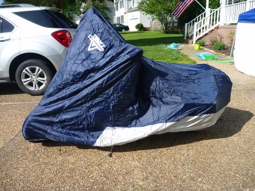 Nelson-Rigg Deluxe Motorcycle Cover, Weather Protection, UV, Air Vents, Heat Shield, Windshield Liner, Compression Bag, Grommets, Medium fits Sport Bikes and Small Cruiser motorcycles customer photo 2