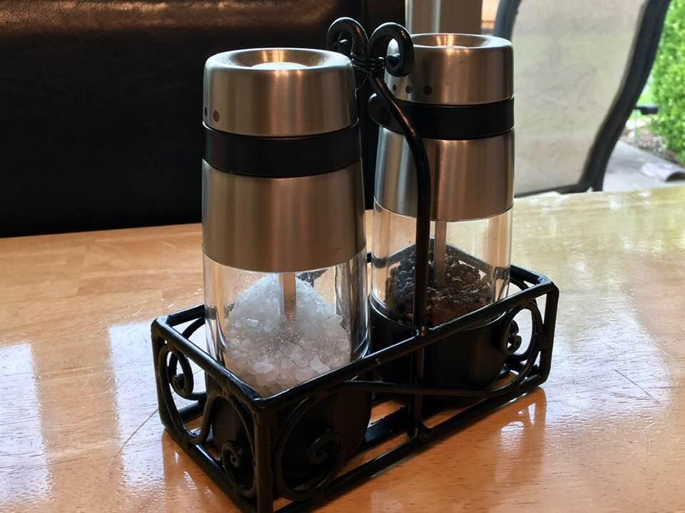 OXO Salt and Pepper Grinder Set, Stainless Steel customer photo 2