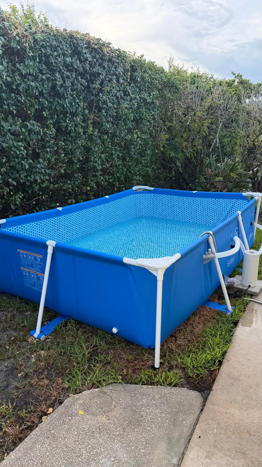 INTEX Rectangular Frame 9 ft 10 in x 6 ft 6.75 in x 29.5 in Above Ground Pool, Swimming Pool with Steel Frame, Pump Not Included customer photo 2