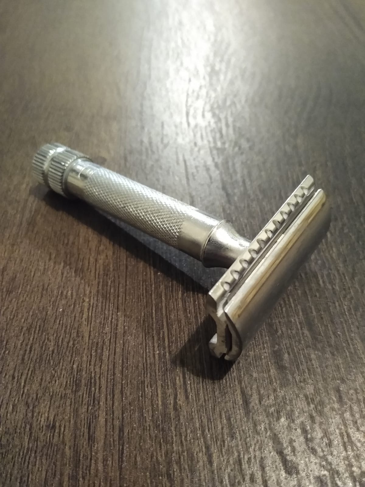 Merkur Mk34c Double Edge Razor with Heavy Duty Short Handle customer photo 2