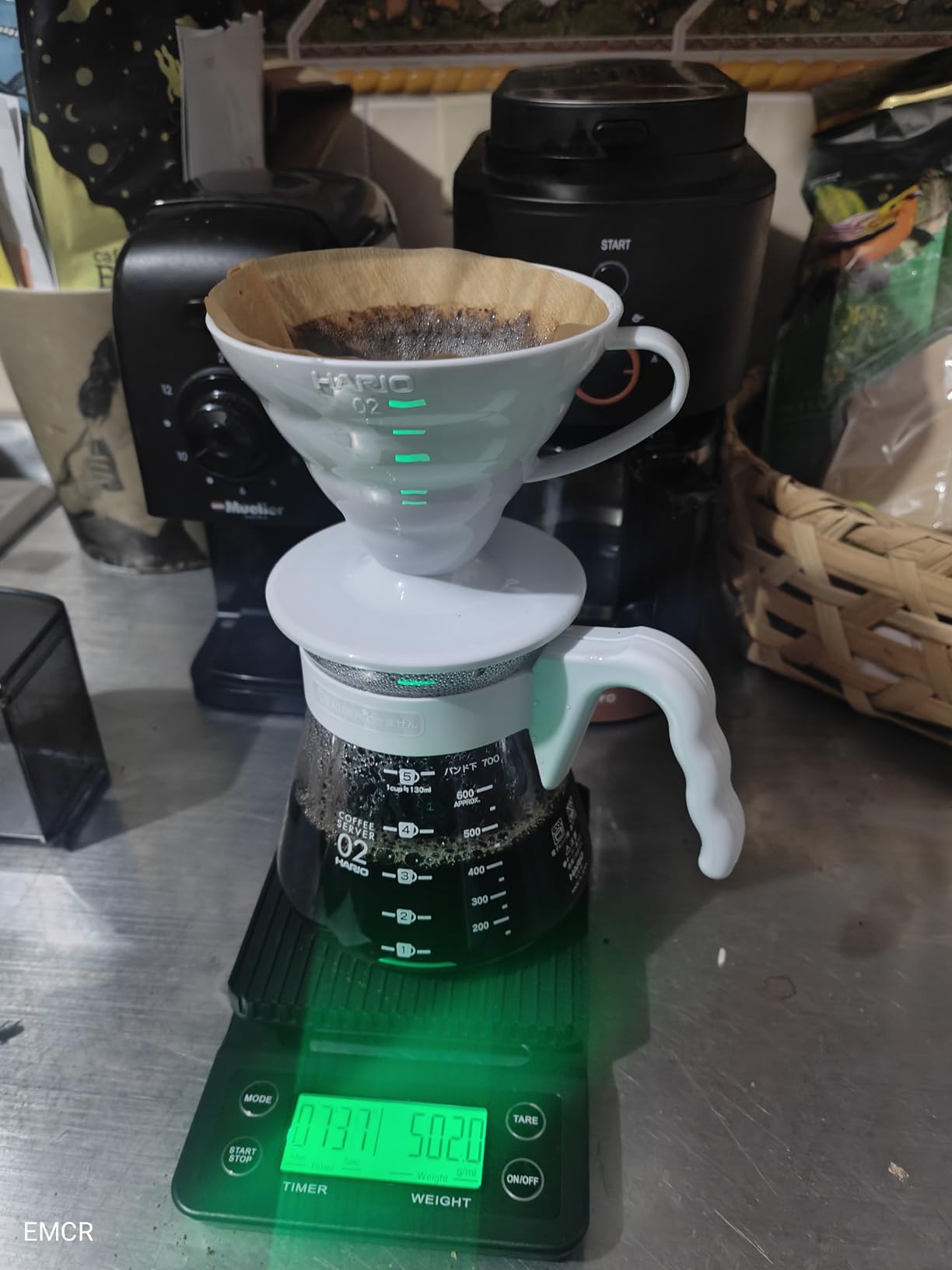 Hario V60 Pour Over Coffee Starter Set, Size 02, Brown customer photo 2