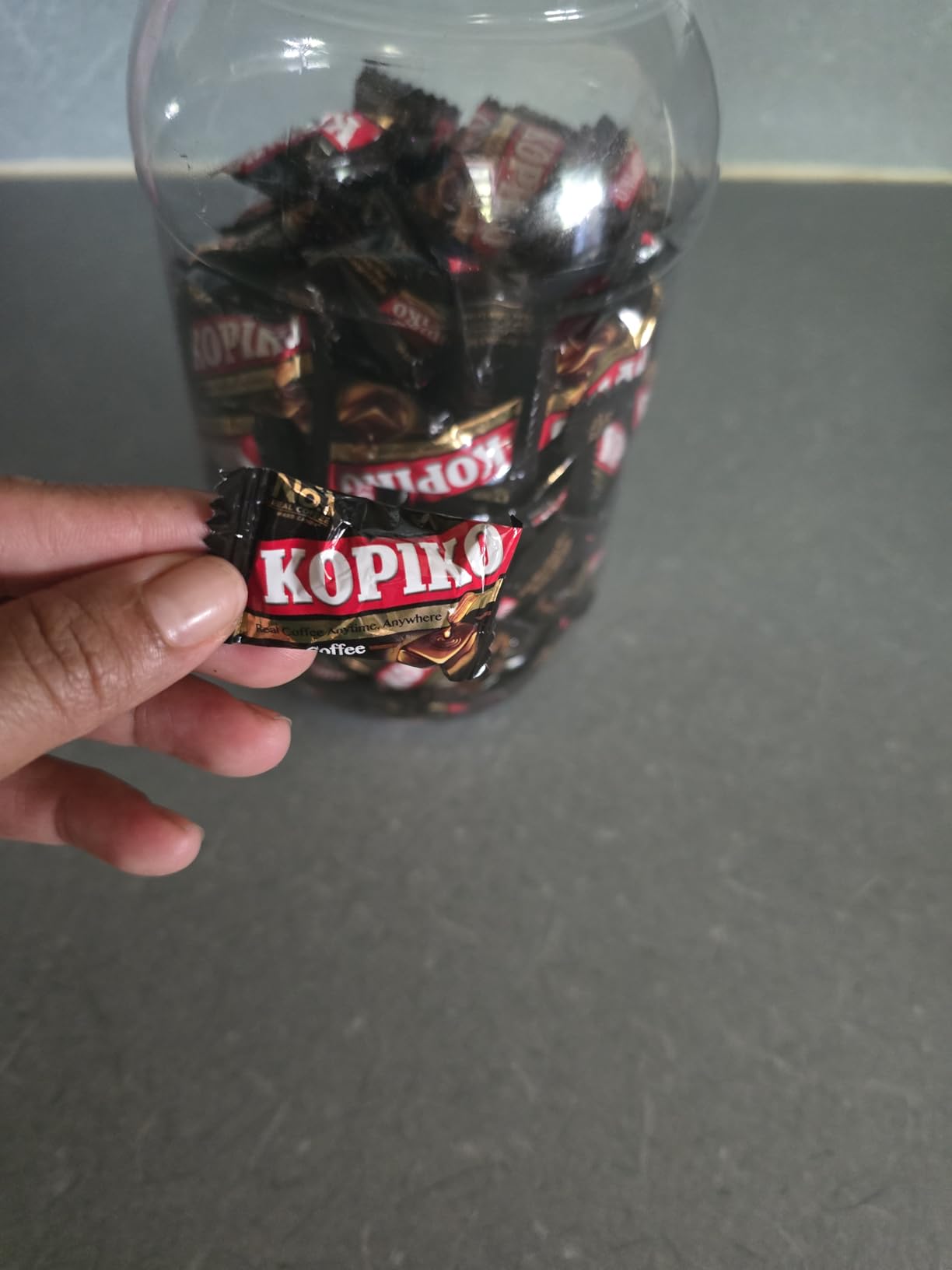 Kopiko Coffee Candy – Bold-Tasty Hard Candy from Indonesia with Real Coffee Extract – A Satisfying Boost for On-the-Go Energy (28.2oz Jar) customer photo 1