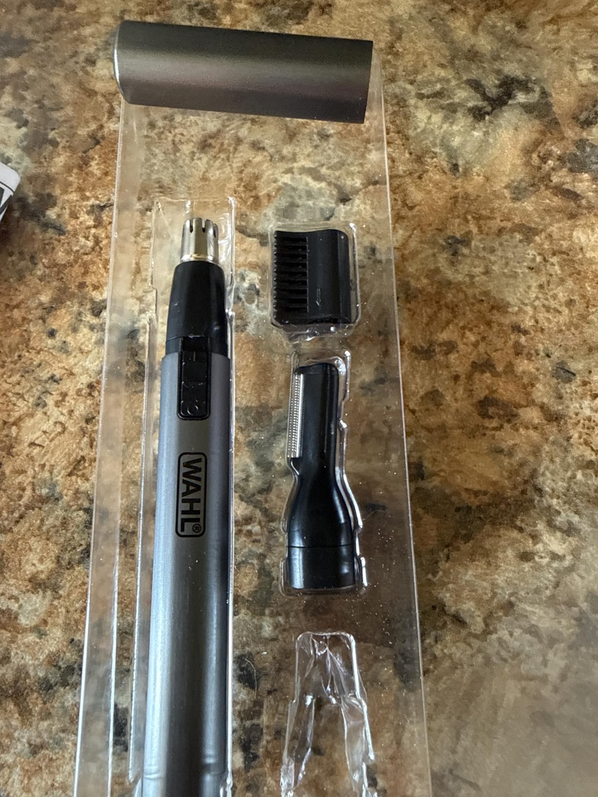 Wahl Micro Groomsman Battery Personal Trimmer for Eyebrows, Nose & Ear | Compact Quick Touch-Up Hair Trimmer For Eyebrows, Neckline, Nose, And Ear Hair With Rinseable Heads - Model 5640-600 customer photo 2