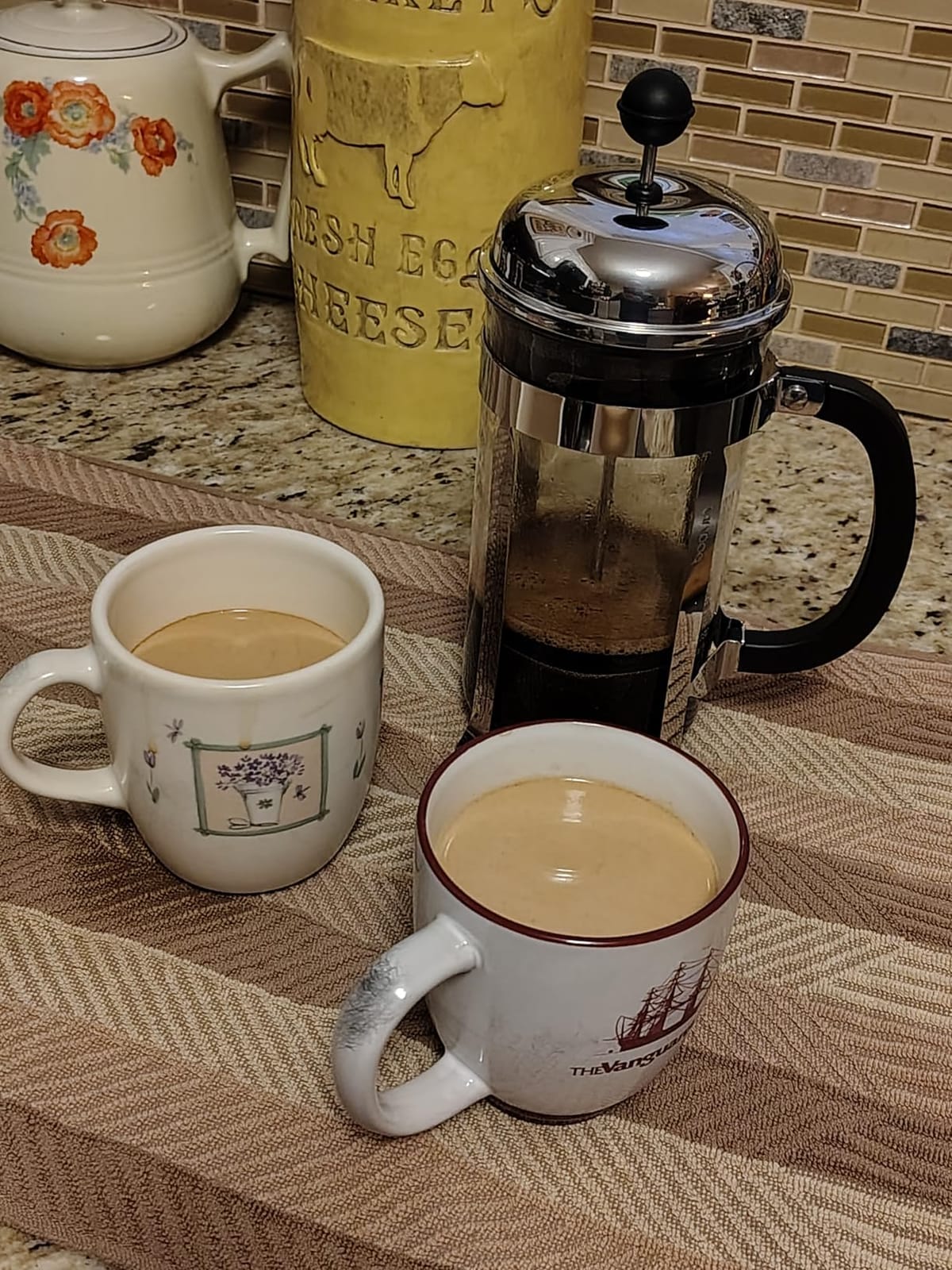 Bodum 34oz Chambord French Press Coffee Maker, High-Heat Borosilicate Glass, Gold - Made in Portugal customer photo 1