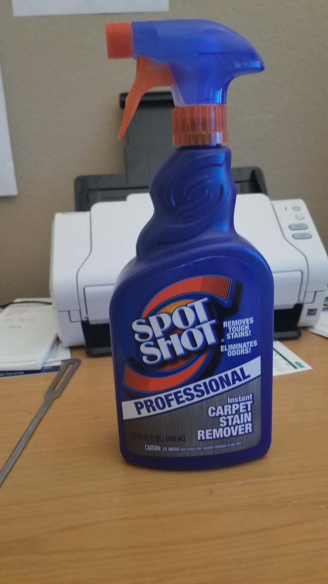 Spot Shot Professional Instant Carpet Stain Remover with Trigger Spray, 32 OZ customer photo 1