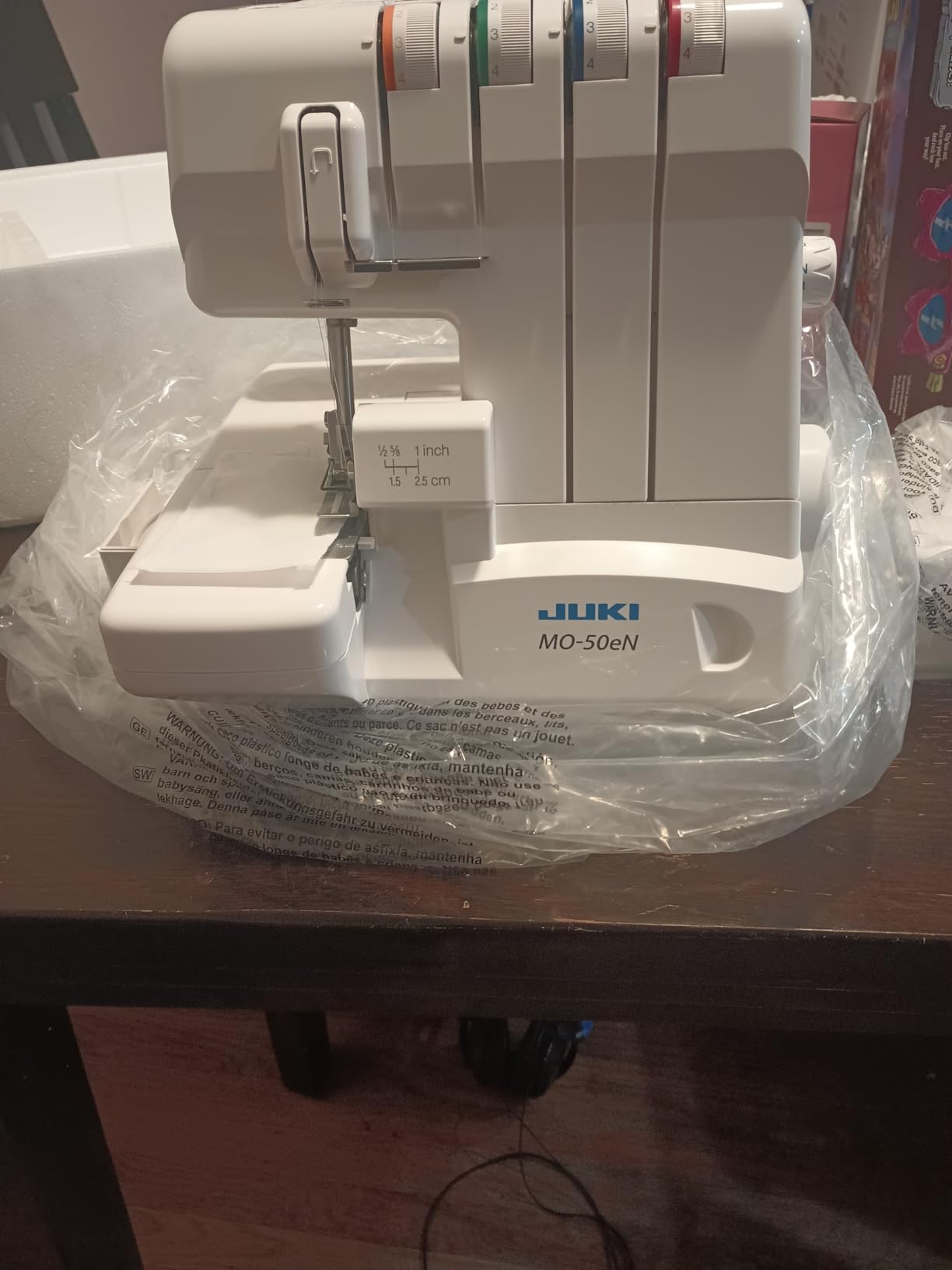 Juki MO-50E 3 or 4 Thread Serger, Lay-In Tensions, Adjustable Differential Feed, Built-In Rolled Hem, Automatic Lower Looper Threader customer photo 1