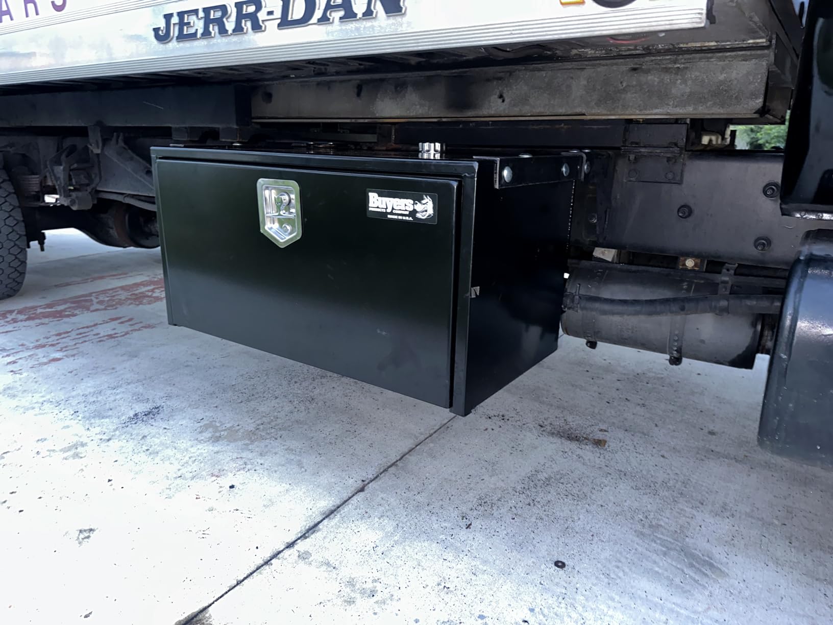 Buyers Products 1702310 Black Steel Underbody Truck Tool Box, 18x18x48 Inch customer photo 1