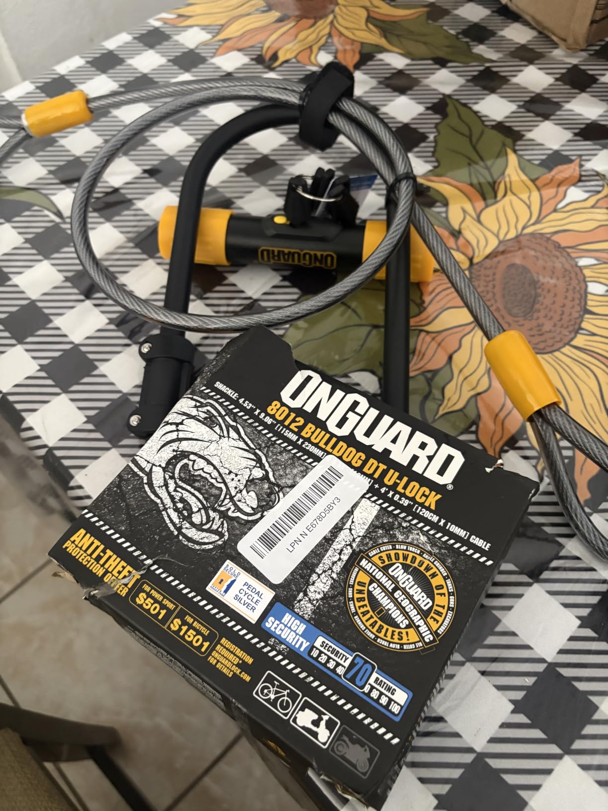 OnGuard Bulldog STD U-Lock with 4 ft Cable - 13 mm Hardened Steel Shackle (115 × 230 mm) - X2P Double Bolt Lock, Z-Cylinder Core, 5 Keys & Mount Bracket customer photo 1