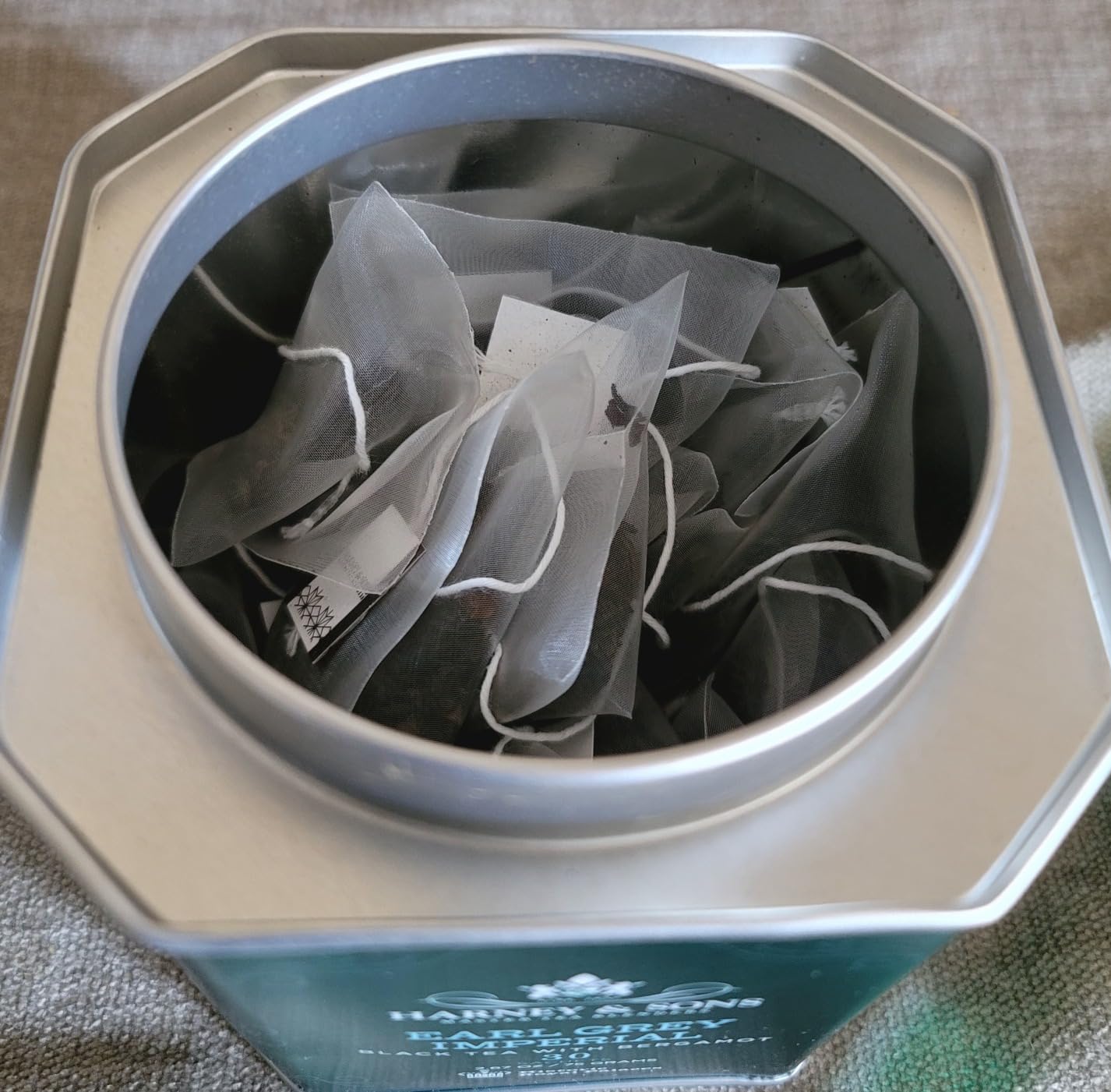 Harney & Sons Earl Grey Imperial Tea, 30 Sachets in Tin customer photo 2
