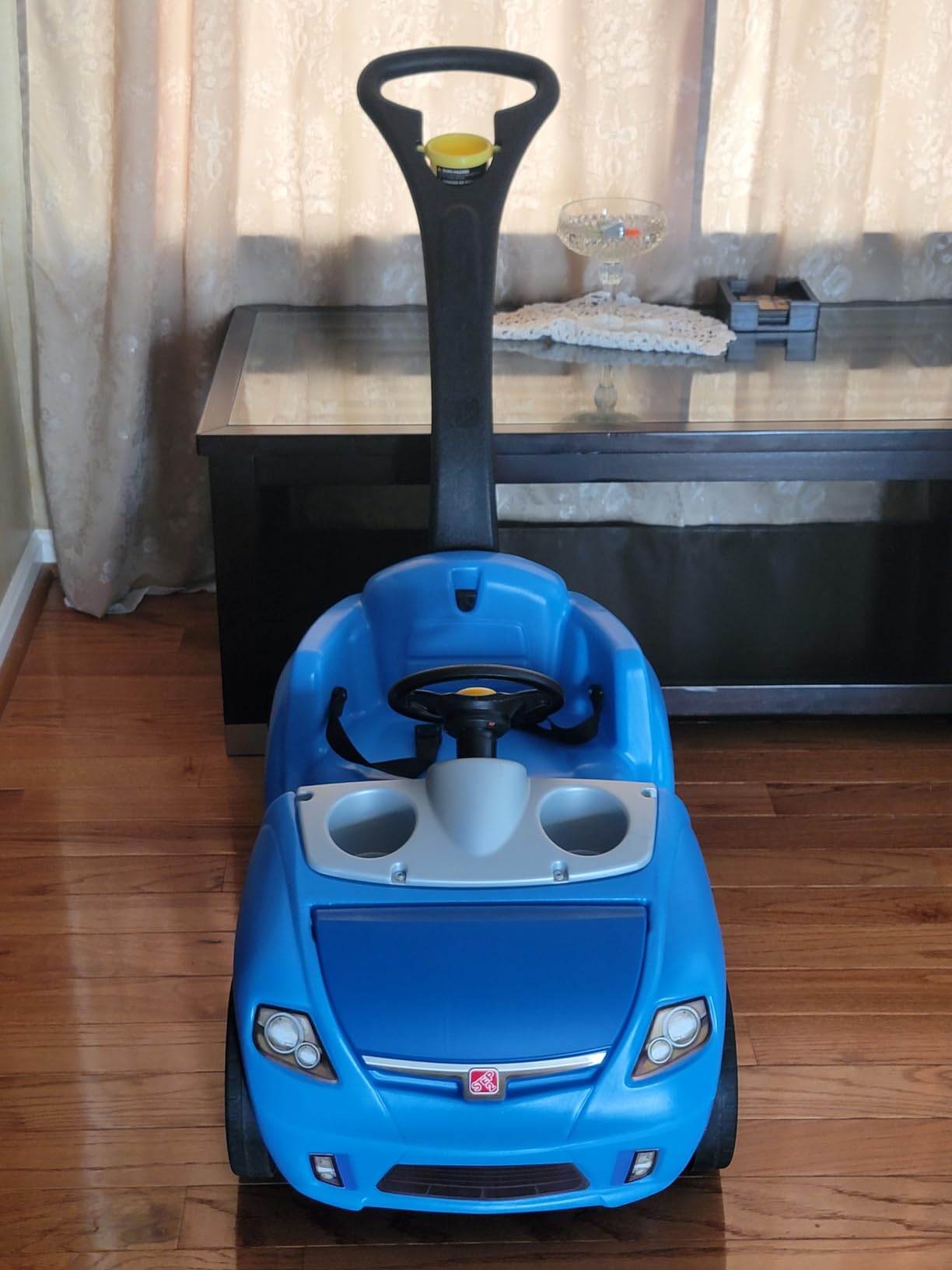 Step2 Whisper Ride II Kids Push Car, Ride-On Car with Seat Belt and Horn, Quick Fold Handle, Stroller Alternative, Toddlers and Preschoolers Ages 18+ Months, Blue customer photo 2