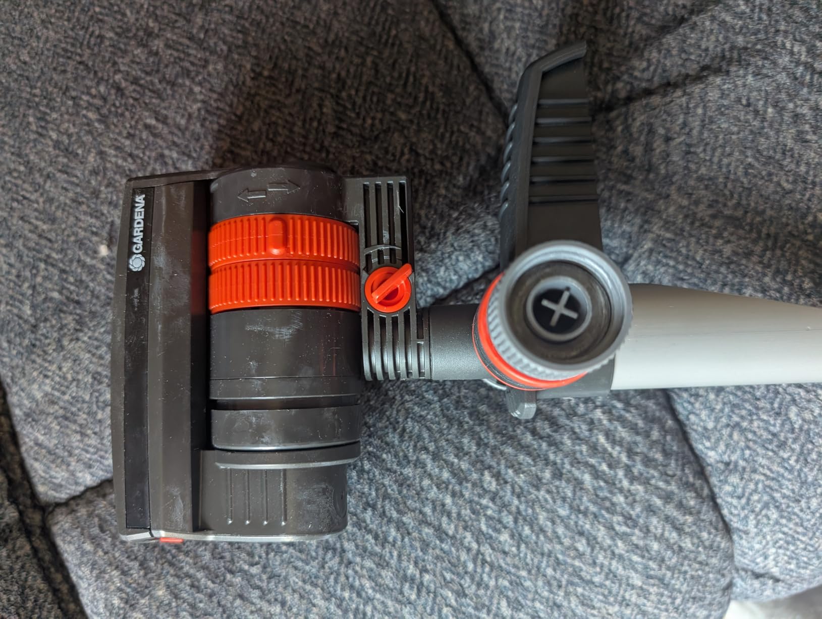 Gardena ZoomMaxx Sprinkler on Metal Step Spike, up to 2300 sq ft - 20575 | Adjustable Oscillating Design with Quick Connect customer photo 2