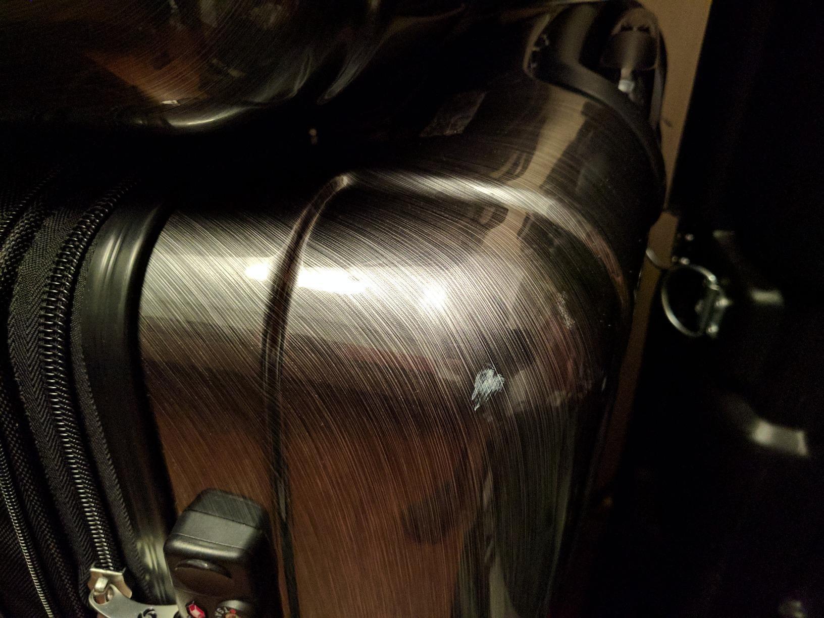 Samsonite Winfield 2 Hardside Expandable Luggage with Spinner Wheels, Charcoal, Checked-Large 28-Inch customer photo 2