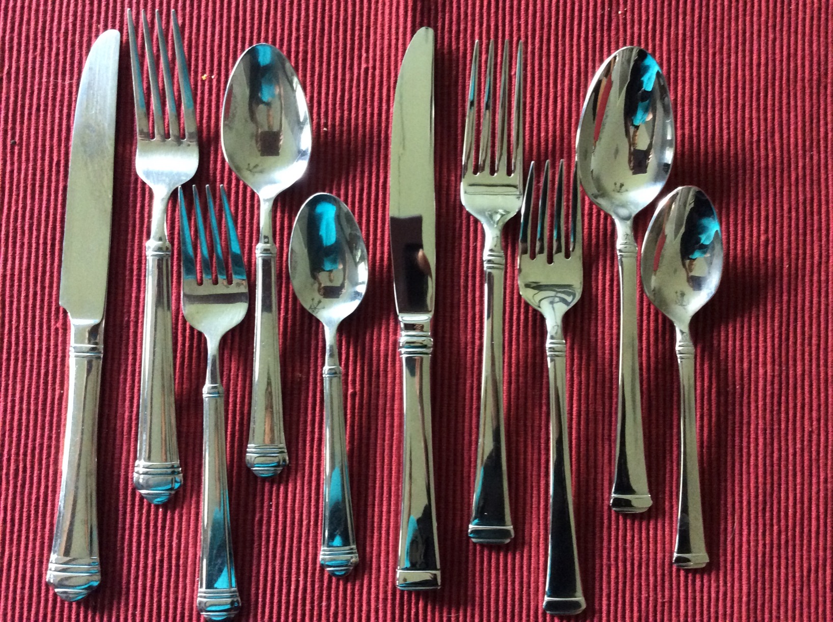 Mikasa, Harmony Flatware Service for 4, 20 Piece Set, 18/10 Stainless Steel Silverware Set customer photo 1
