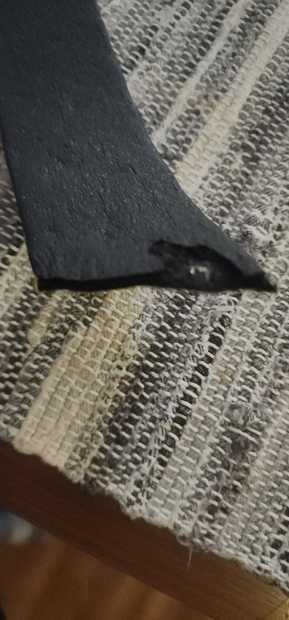 Frost King IT30/8 Rubber Insulation Tape, 2in Wide x 1/8in Thick x 30ft Long, Black customer photo 1