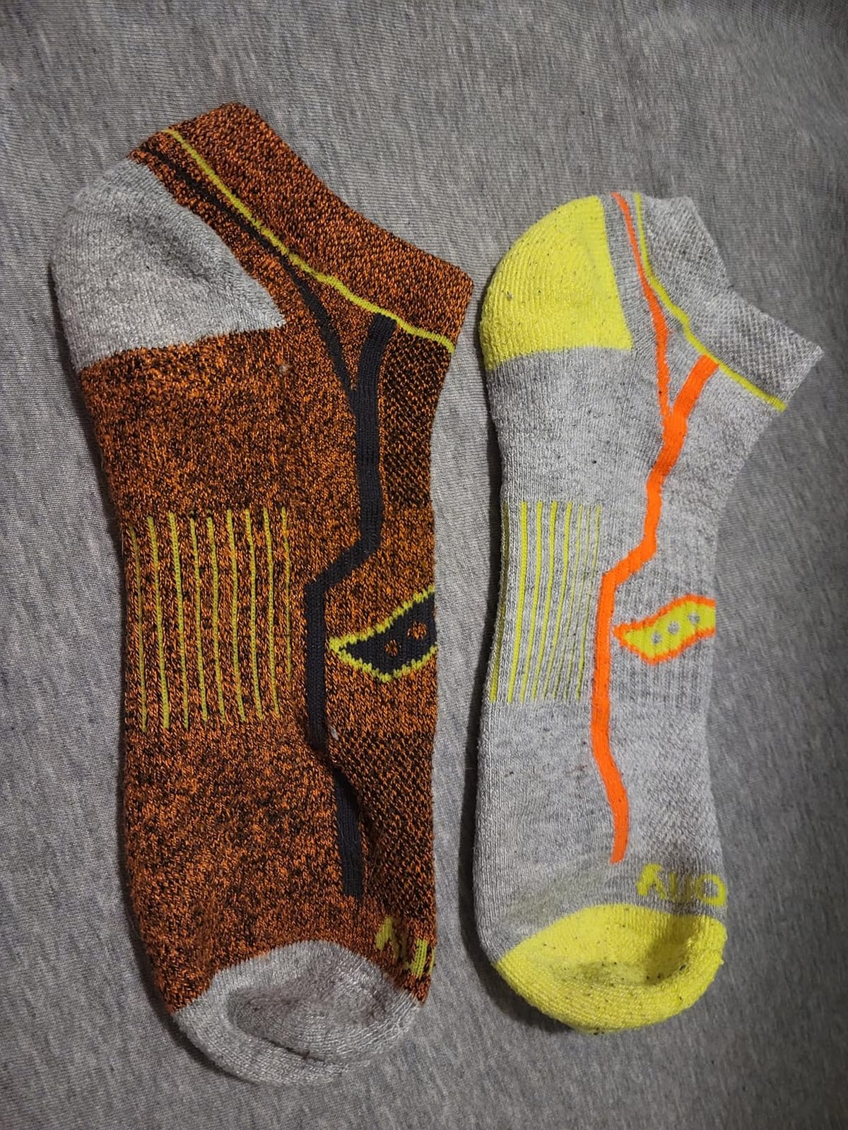 Saucony Men's Rundry Bolt Performance No-show Socks, Available in M-xxl (6, 12, 18 Pairs) customer photo 2