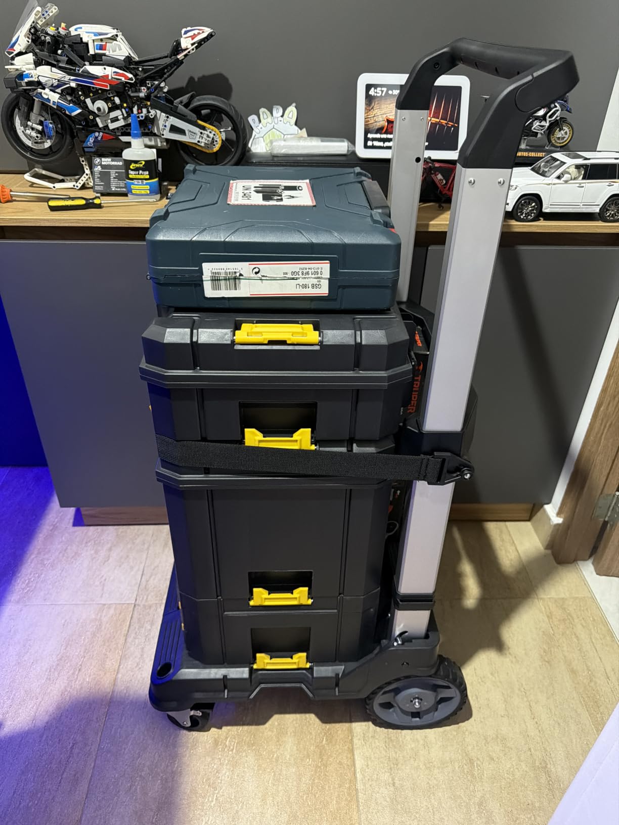 DEWALT TSTAK Trolley Cart with Handle, Swivel 360, Capacity of Up to 200 lbs (DWST17888) customer photo 1