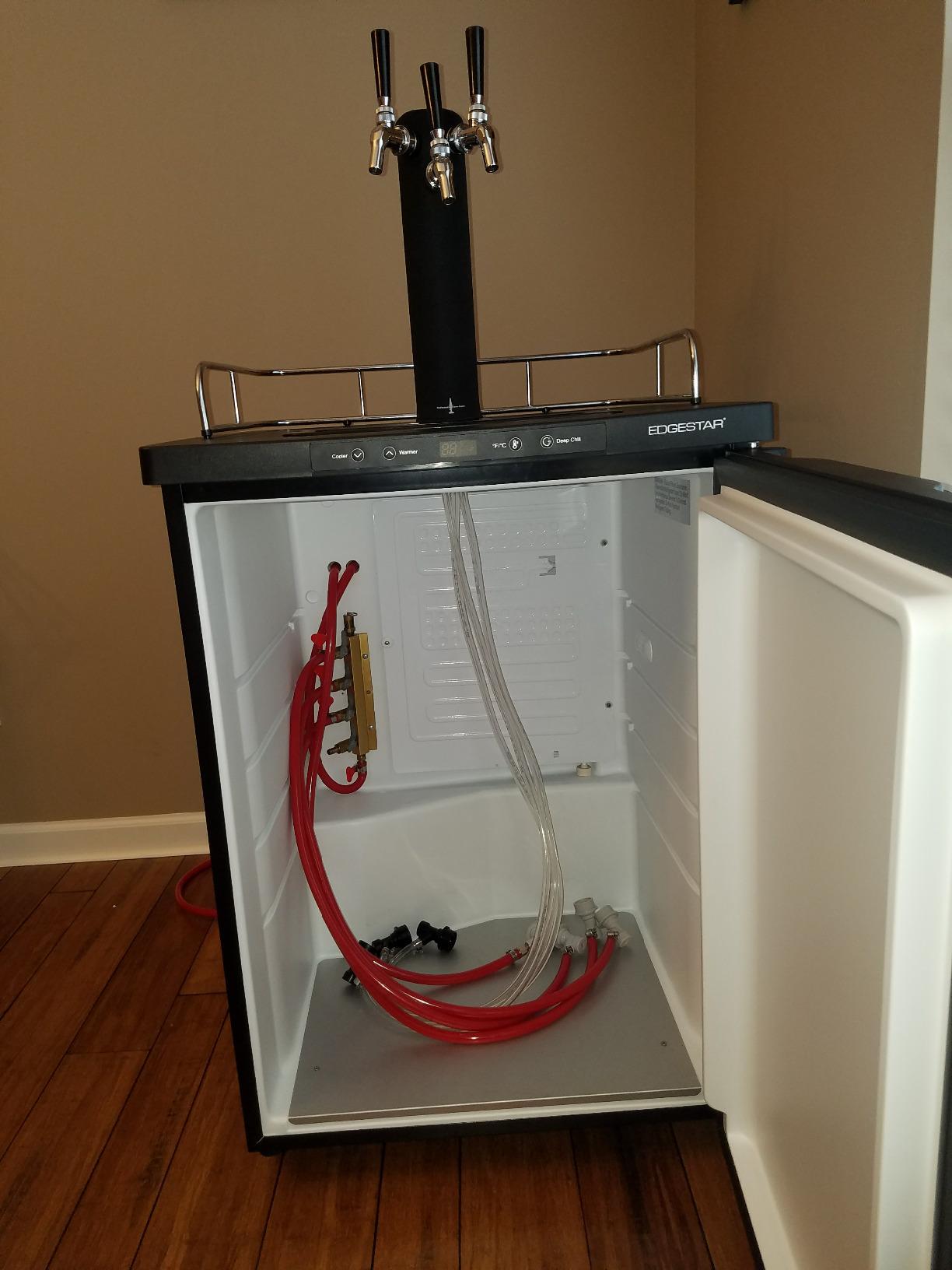 EdgeStar KC3000SS Full Size Kegerator with Digital Display - Black and Stainless Steel customer photo 1