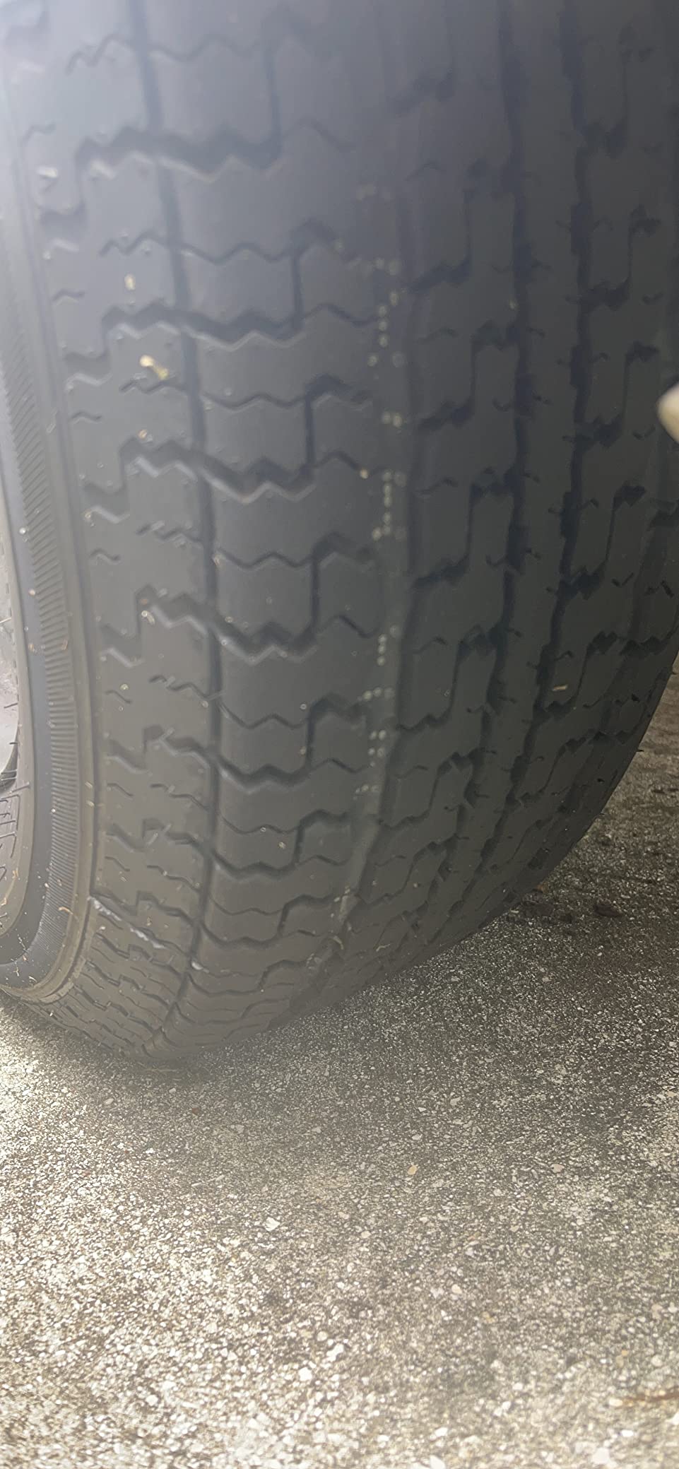 Free Country Set 2 Premium Trailer Tires ST205/75R14 8PR LR D w/Scuff Guard | Steel Belted Radial Load Range D Speed Rating N 88 MPH customer photo 2