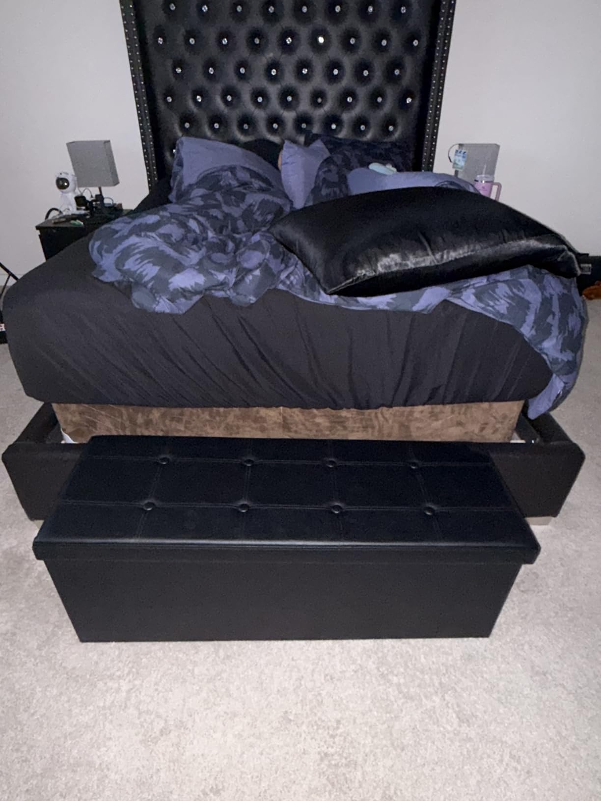 SONGMICS MAZIE Collection - 43 Inches Folding Storage Ottoman Bench, Ottoman with Storage, Foot Rest Stool, Load 660 lb, for Living Room, Synthetic Leather, Black customer photo 1
