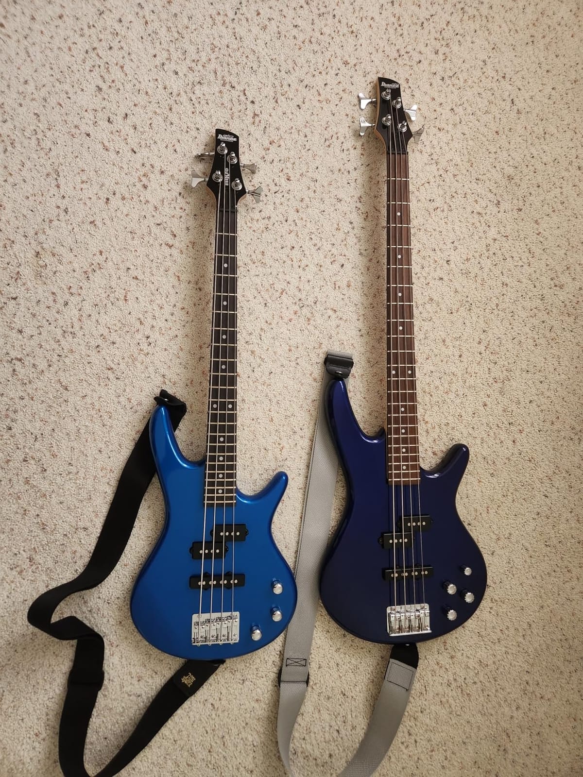 Ibanez GSRM20BWNF MiKro - Walnut Flat Short-Scale Electric Bass customer photo 2