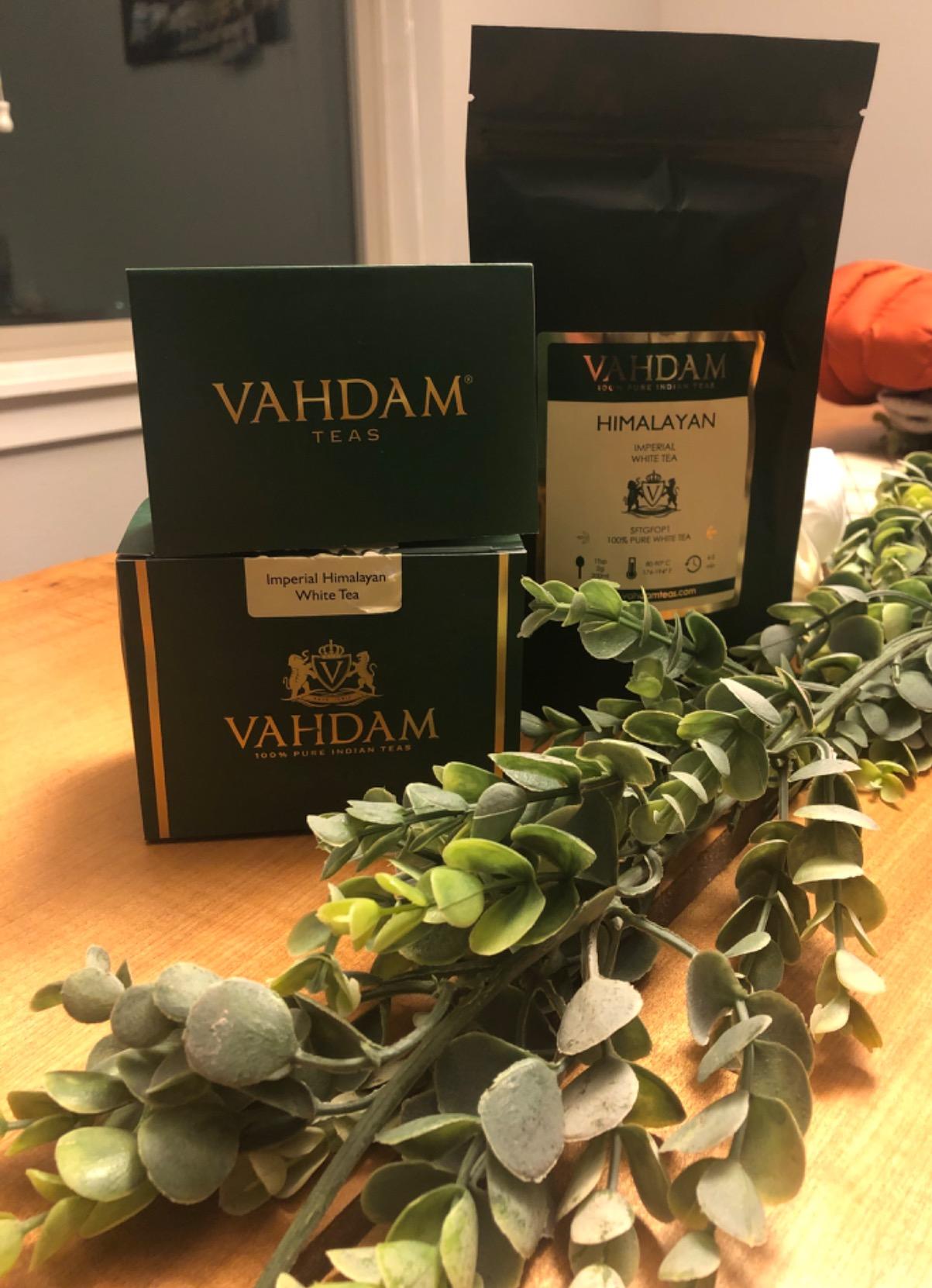 VAHDAM Imperial White Tea Leaves (1.76oz|25+ cups) Grown in Himalayas - Mellow, Fragrant & Delicious High Elevation Grown White Tea Loose Leaf customer photo 2