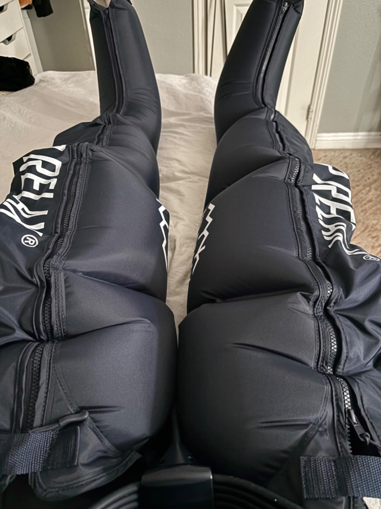 AR-2 Professional Compression Boots, FDA Cleared Leg Recovery System, Medical Grade Recovery Boots and Pump, 3 Therapy Modes 4 Chambers, for Circulation in Legs and Muscle Relief customer photo 2