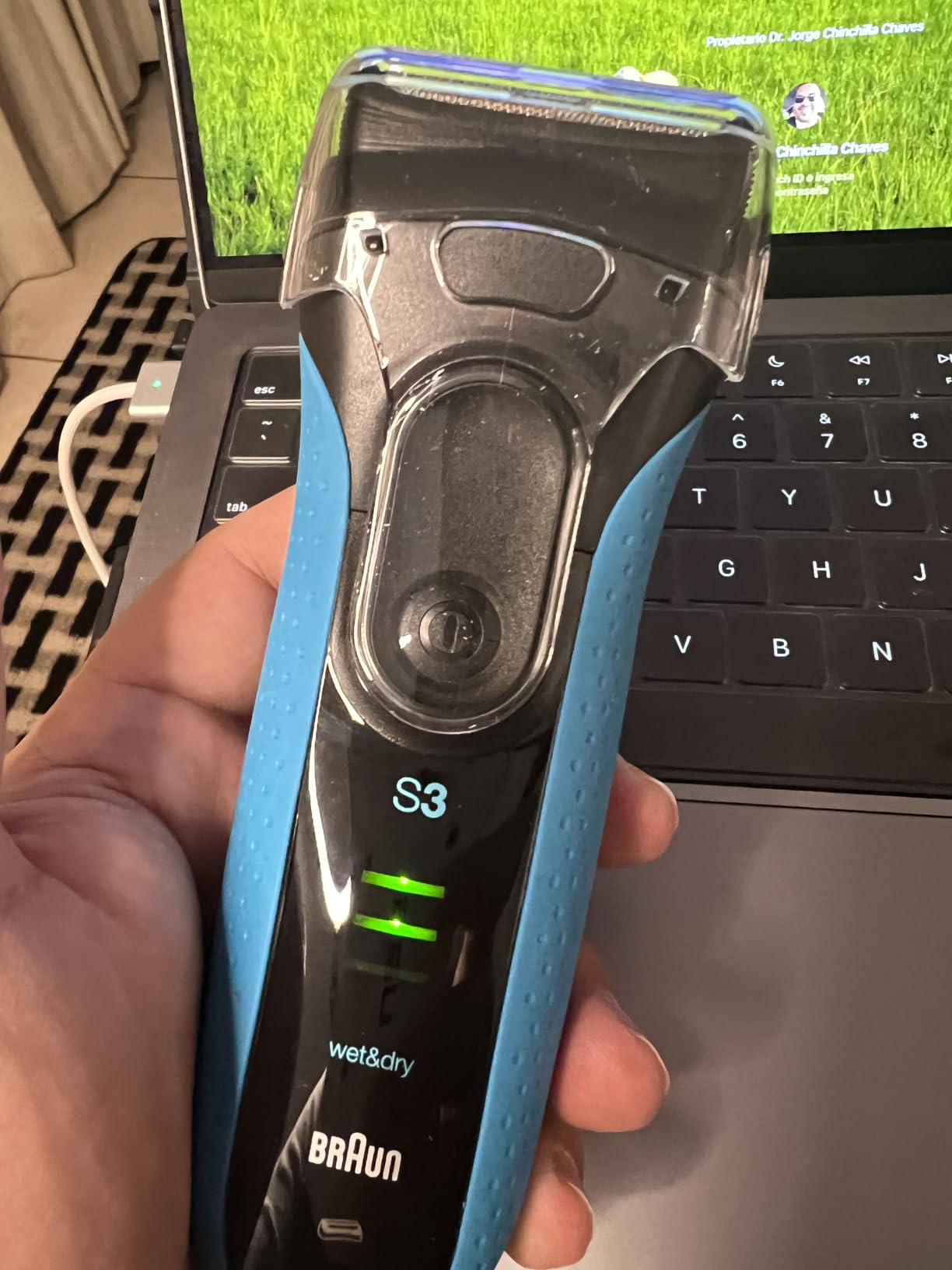 Braun Electric Series 3 Razor with Precision Trimmer, Rechargeable, Wet & Dry Foil Shaver for Men, Blue/Black, 4 Piece | Precision Trimmer, Rechargeable, Wet & Dry, Foil Shaver, 4 Piece customer photo 2