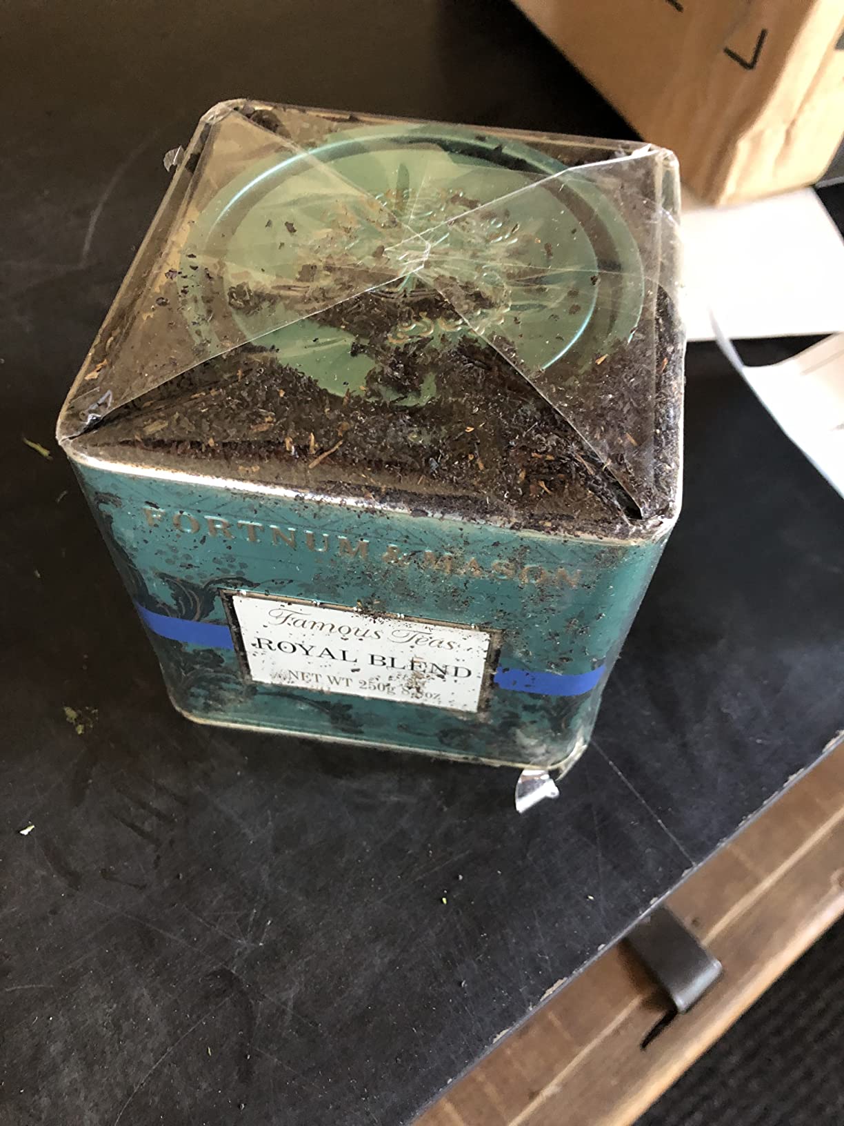 Fortnum & Mason British Tea, Royal Blend, 250g Loose English Tea in a Gift Tin Caddy customer photo 2