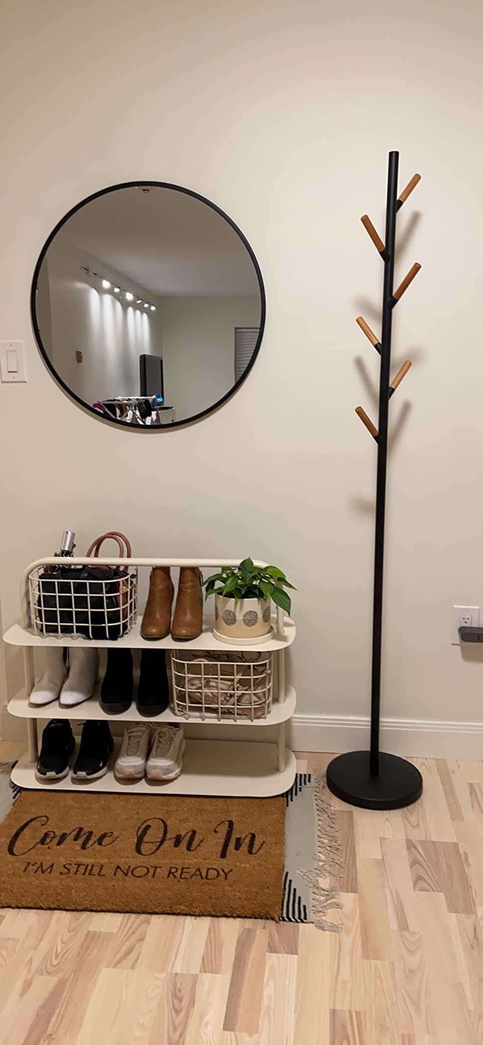 YAMAZAKI Home Freestanding Coat Rack Stand - Modern Coat Tree with Wooden Hooks, Standing Coat Hanger for Entryway, Sturdy Weighted Base, Steel, White, Easy Assembly customer photo 1