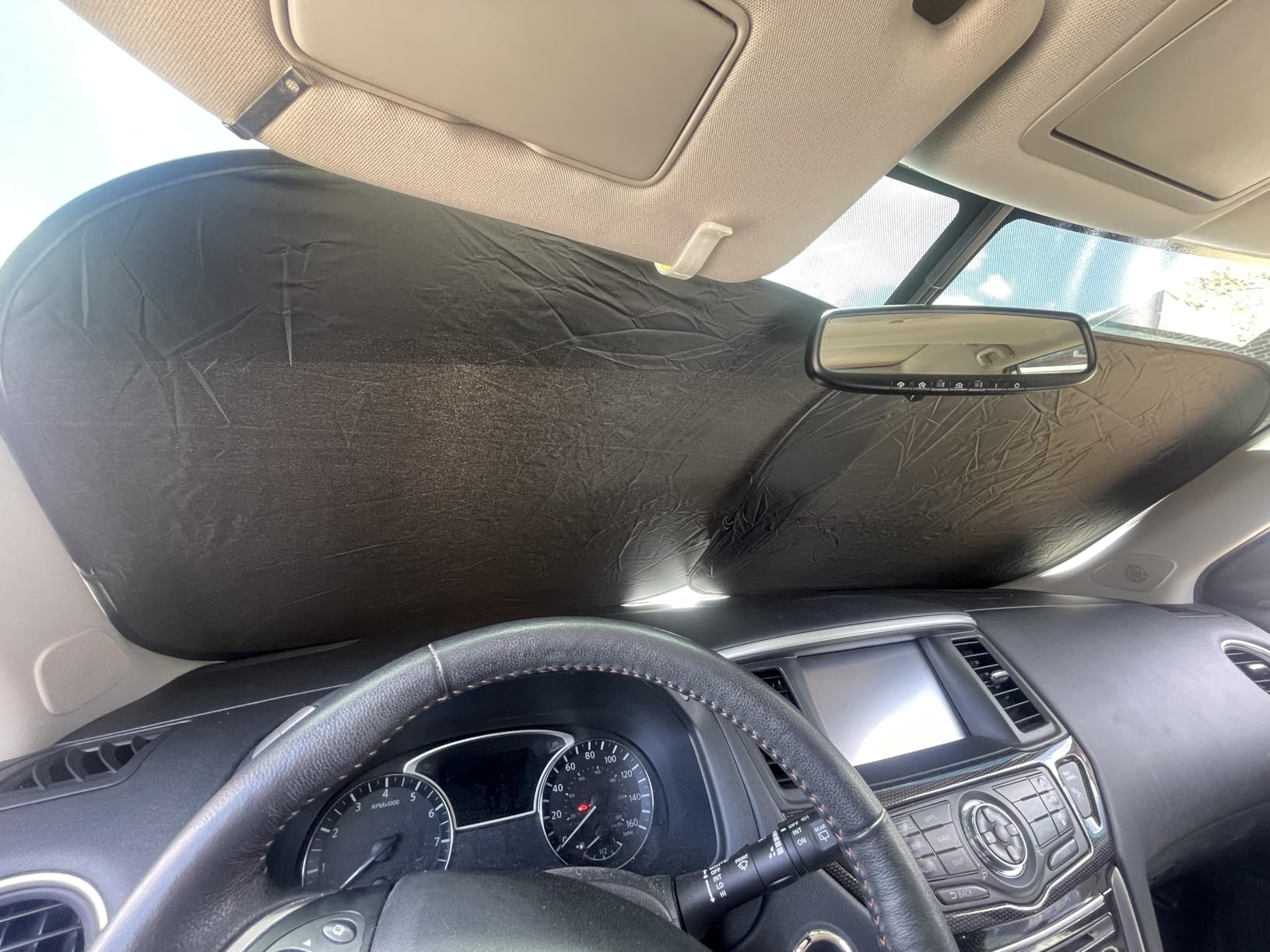 EzyShade Car Windshield Sun Shade Medium Size customer photo 1