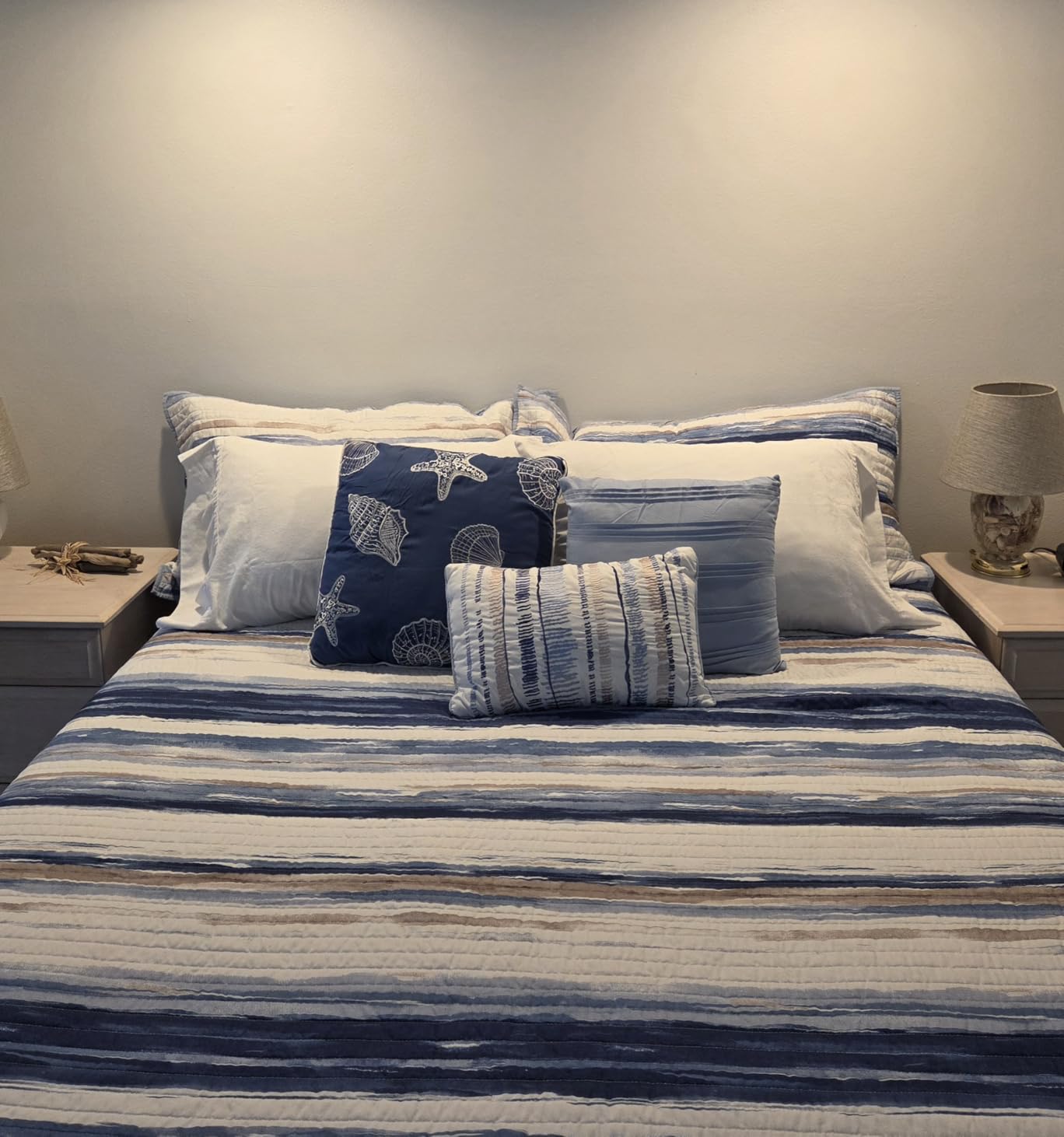 Madison Park Cottage Coastal Quilt Set, 6PC Full/Queen Coverlet Bedspread | All Season Down Alternative, Lightweight Bedding Layer with Shams, Decorative Pillows, Blue/White customer photo 1