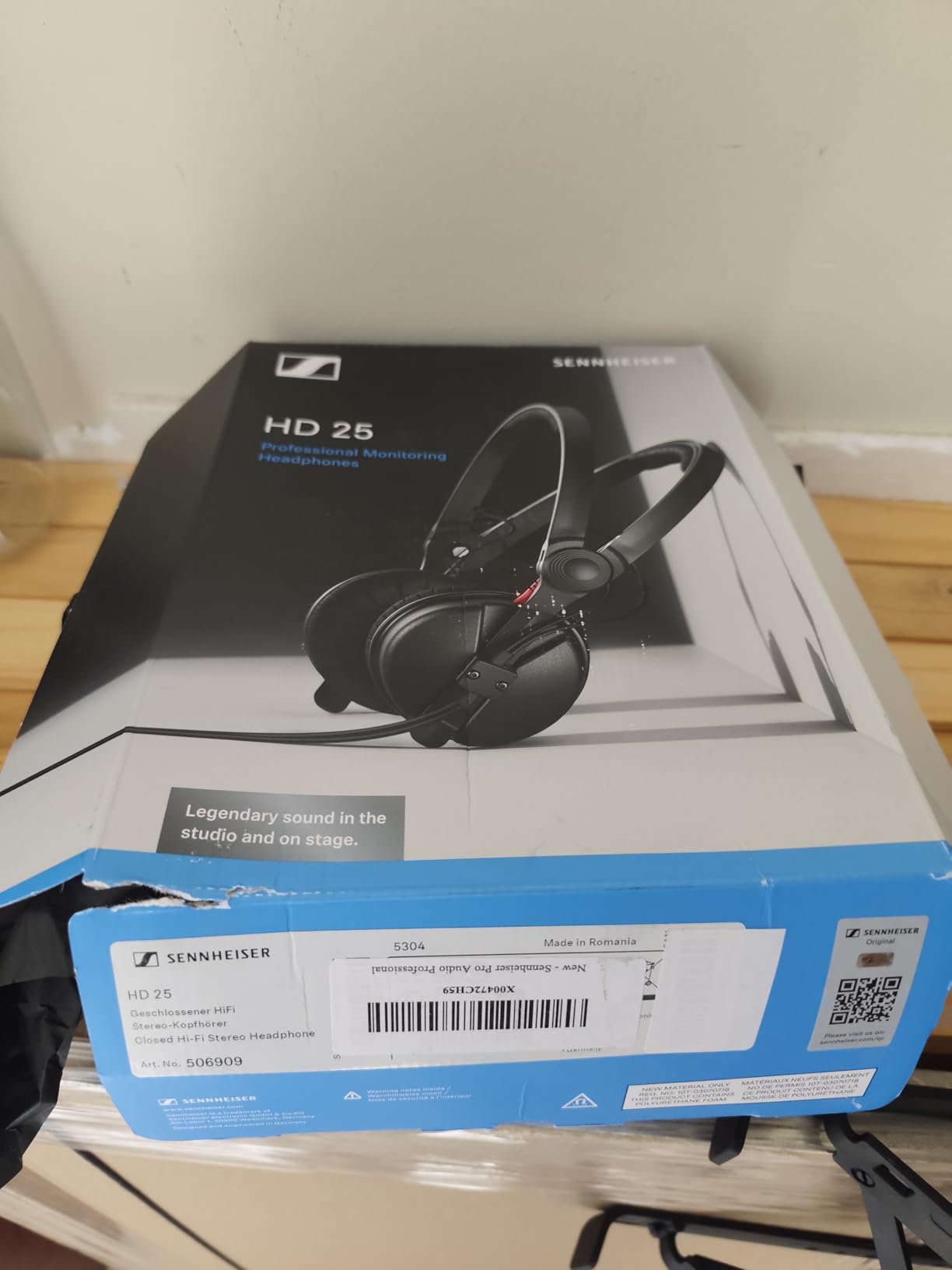 Sennheiser Pro Audio Professional HD 25 On-Ear DJ Headphones Black customer photo 2