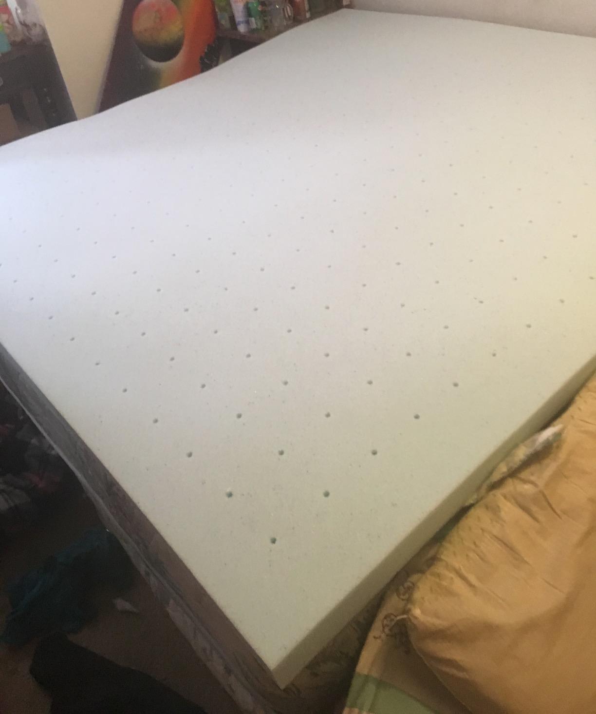 Lucid 3 Inch Memory Foam Mattress Topper, Full Size - Cooling Gel Bed Topper - Pressure-Relieving Deep Plush Feel - Ventilated Breathable Design - CertiPur Certified - Dorm Room Essentials customer photo 2