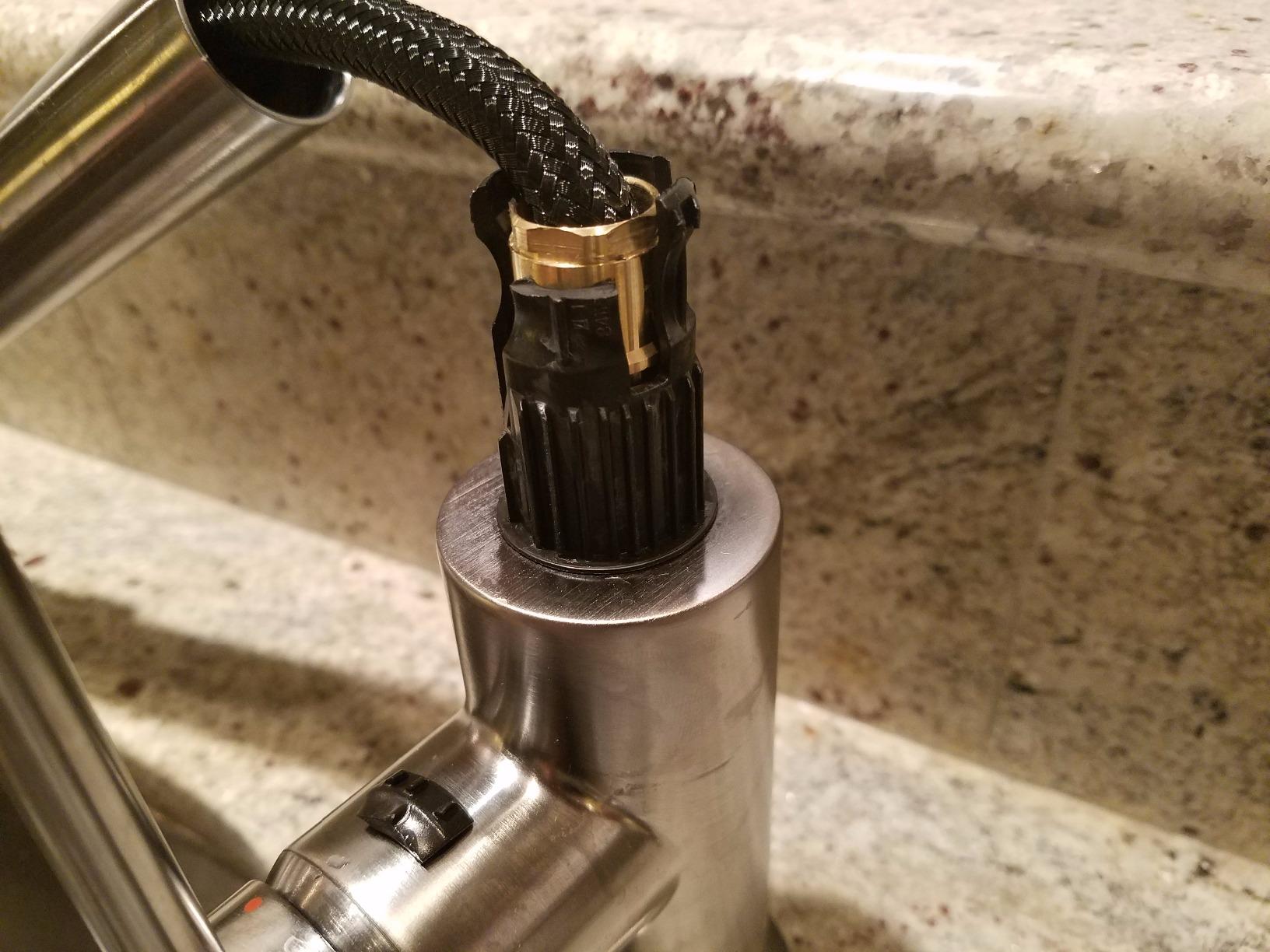 Delta Faucet Trinsic Pro Commercial Style Kitchen Faucet Chrome, Kitchen Faucets with Pull Down Sprayer, Kitchen Sink Faucet, Faucet for Kitchen Sink with Magnetic Docking, 9659-DST customer photo 2