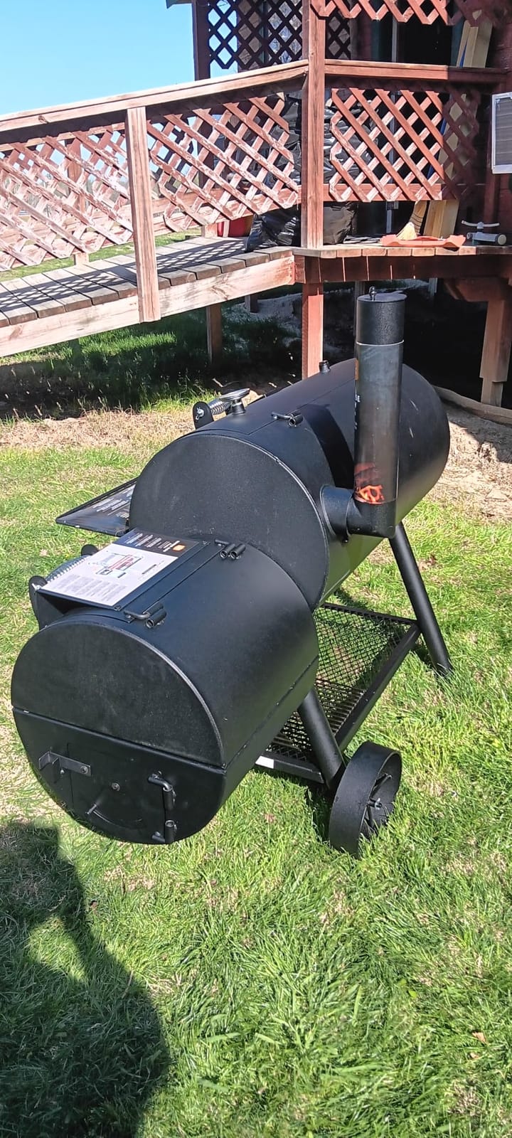 Oklahoma Joe's Longhorn Reverse Flow Offset Charcoal Smoker and Grill with 1060 sq. in. Cooking Area in Black customer photo 1
