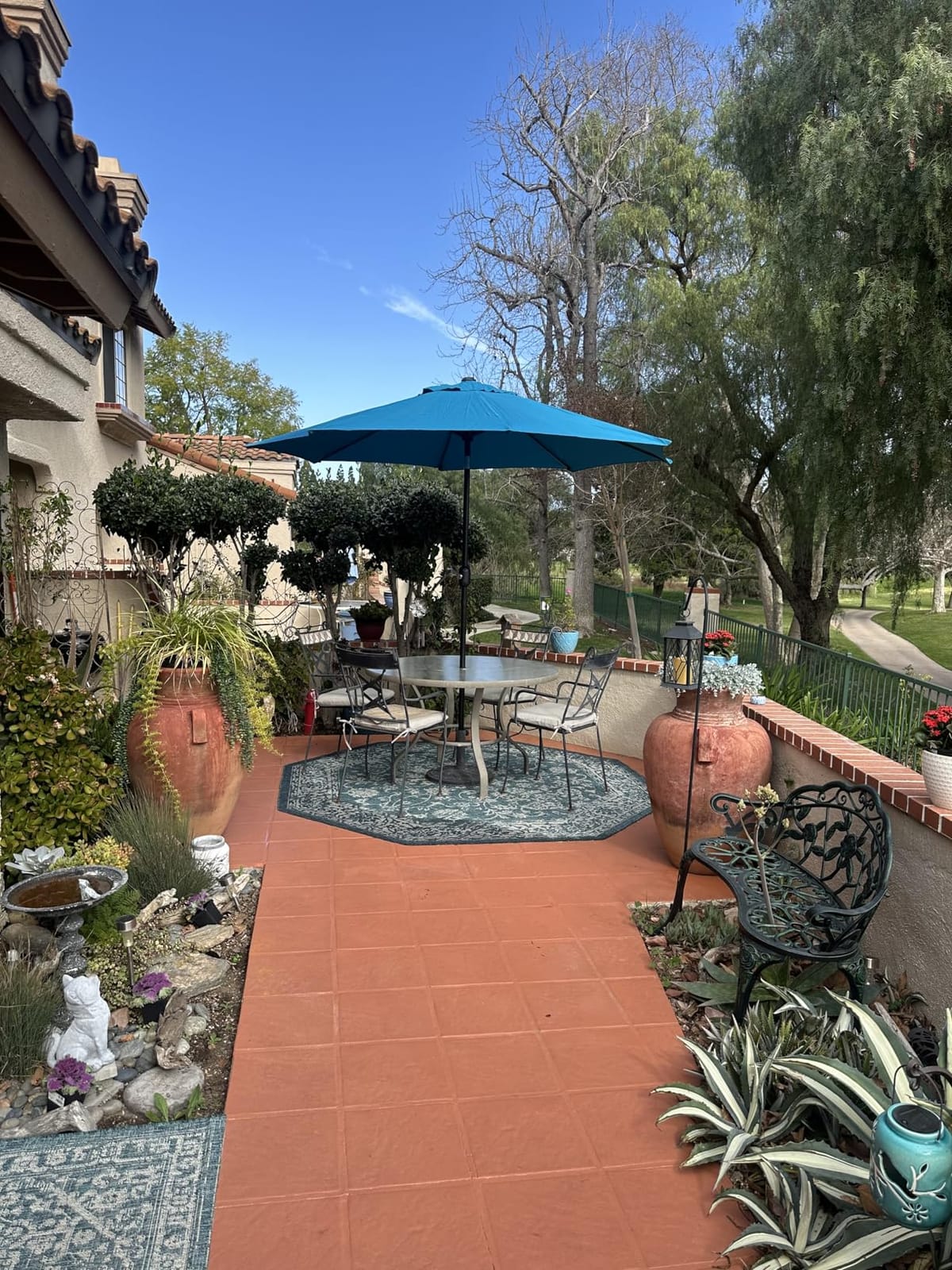Sunnyglade 9' Patio Umbrella Outdoor Table Umbrella with 8 Ribs Tan | 9 FT Patio Umbrella with Waterproof Polyester Canopy, Aluminum Pole, Push-Button Tilt & Crank for Outdoor Patio Tables, Pool customer photo 2