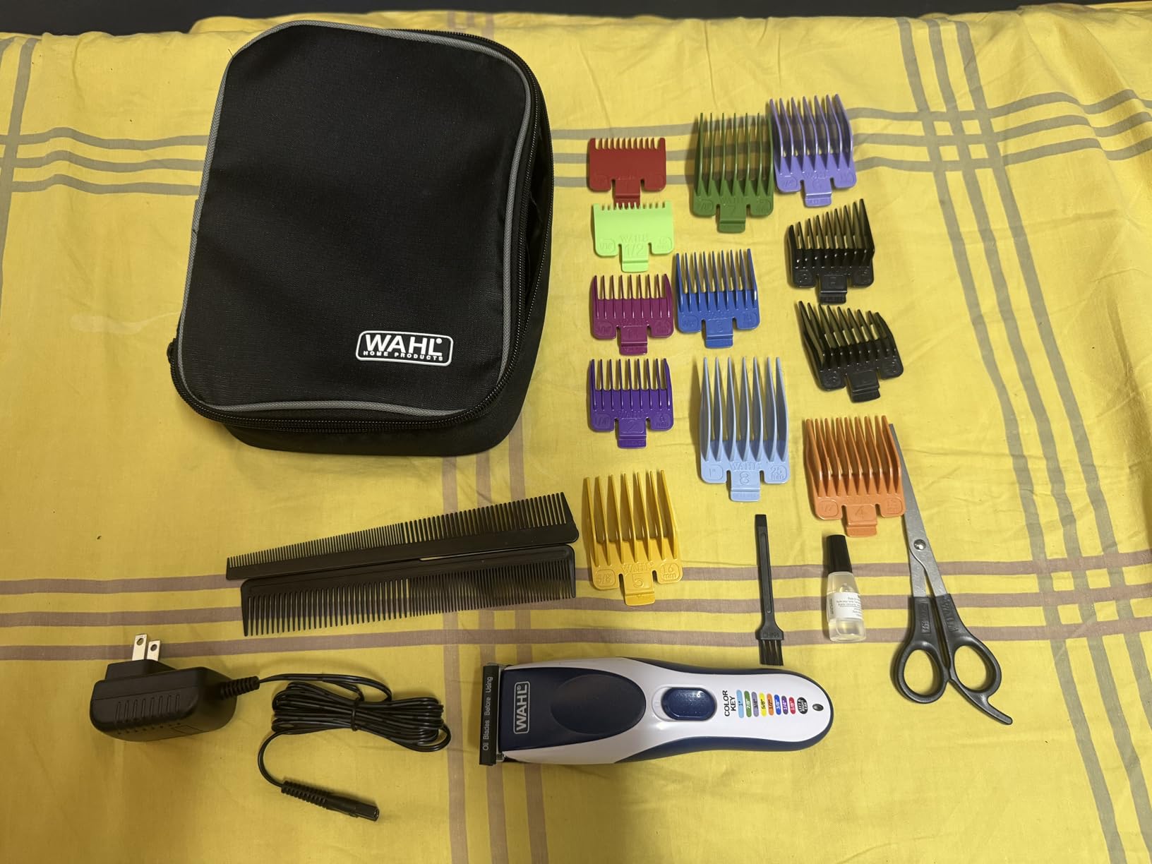 Wahl Color Pro Cordless Rechargeable Hair Clipper & Trimmer, Color Guards | Cordless At-Home Haircuts For Men, Women & Children With Easy Match Color Coded Guide Combs - Model 9649P customer photo 2