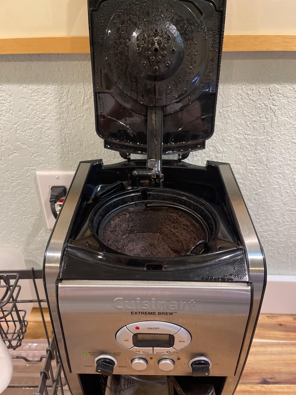 GoldTone Brand (Made in the USA) Reusable No.4 Cone Style Replacement Coffee Filter replaces your Cuisinart Permanent Coffee Filter for Machines and Brewers (1 Pack) customer photo 2