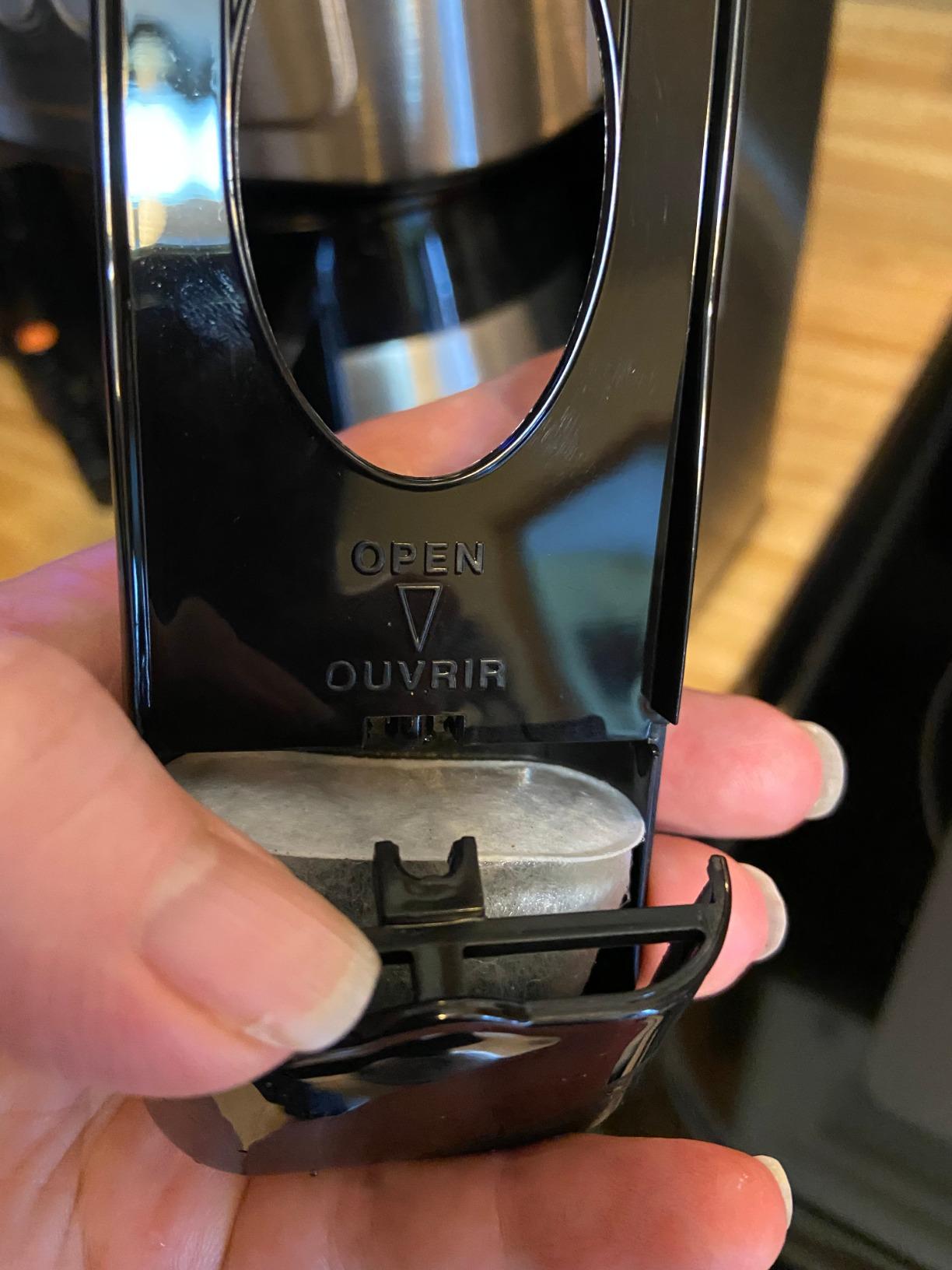 Cuisinart 12-Cup Coffee Maker, Programmable PerfecTemp Thermal Carafe Coffee Machine with 1-4 Cup Setting, Brew Strength Control and Brew Pause, Stainless Steel, DCC-3400NAS, Silver customer photo 1