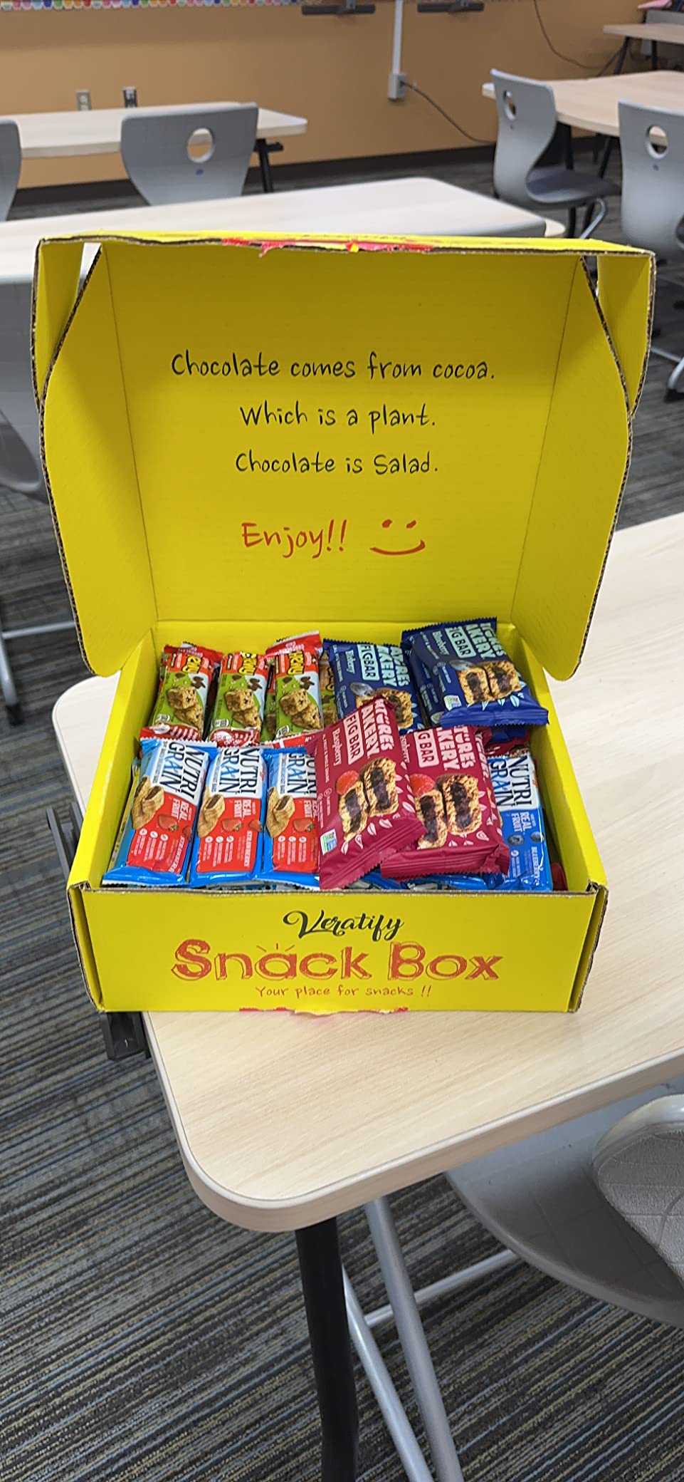 Veratify Healthy Mixed Snack Box (66 Count) Snacks Gift Basket Granola Bars Bulk Variety Grab and Go Men Women Adults Office Work Travel Employee Appreciation School College customer photo 1