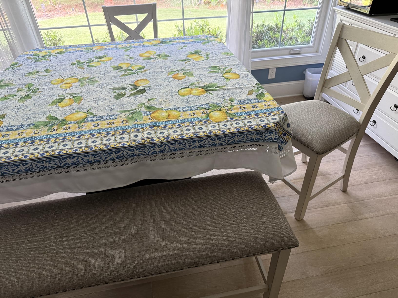Signature Design by Ashley Moriville Rustic Farmhouse 24.5